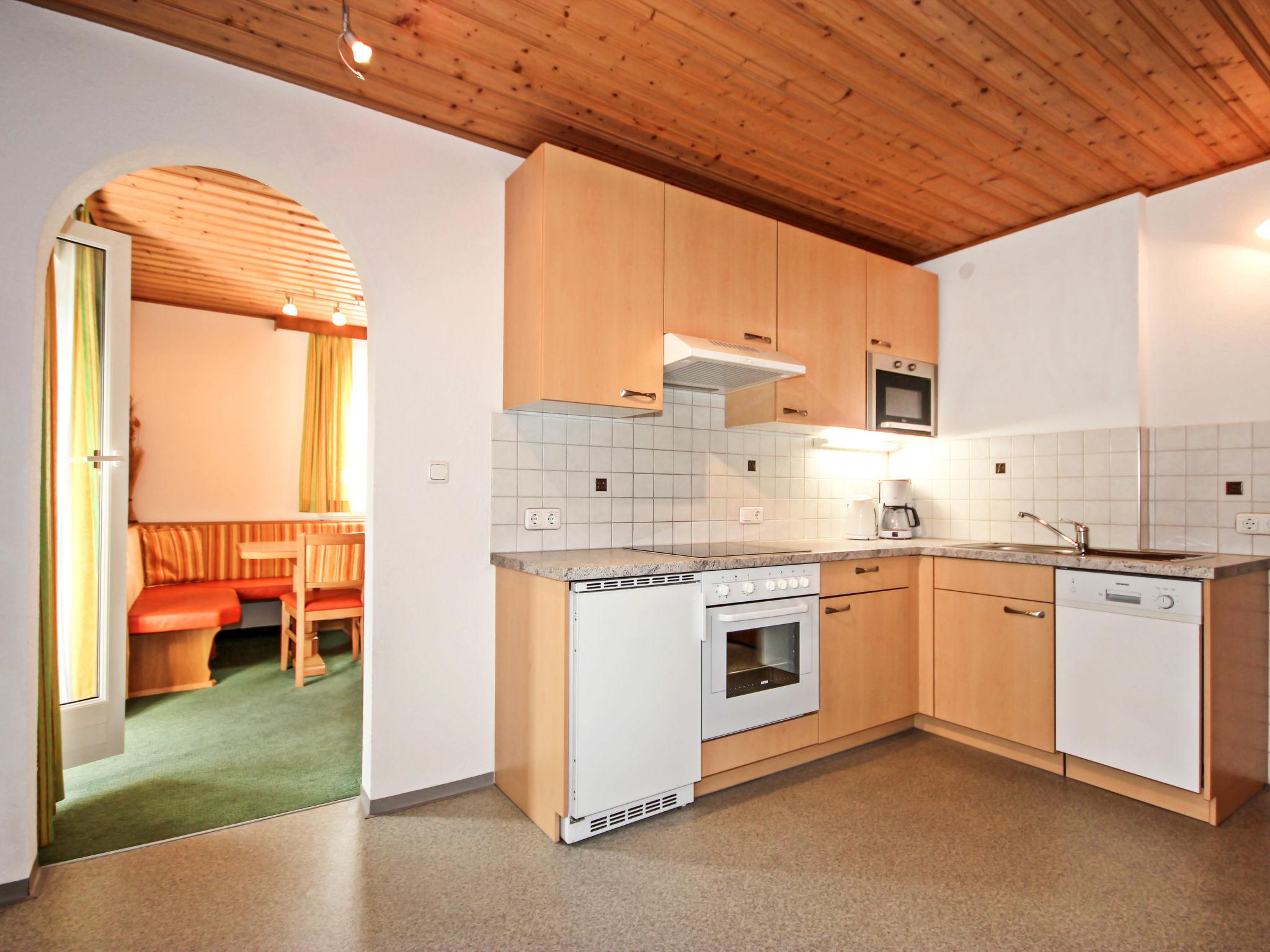 Photo 6 - 4 bedroom Apartment in Kappl with mountain view