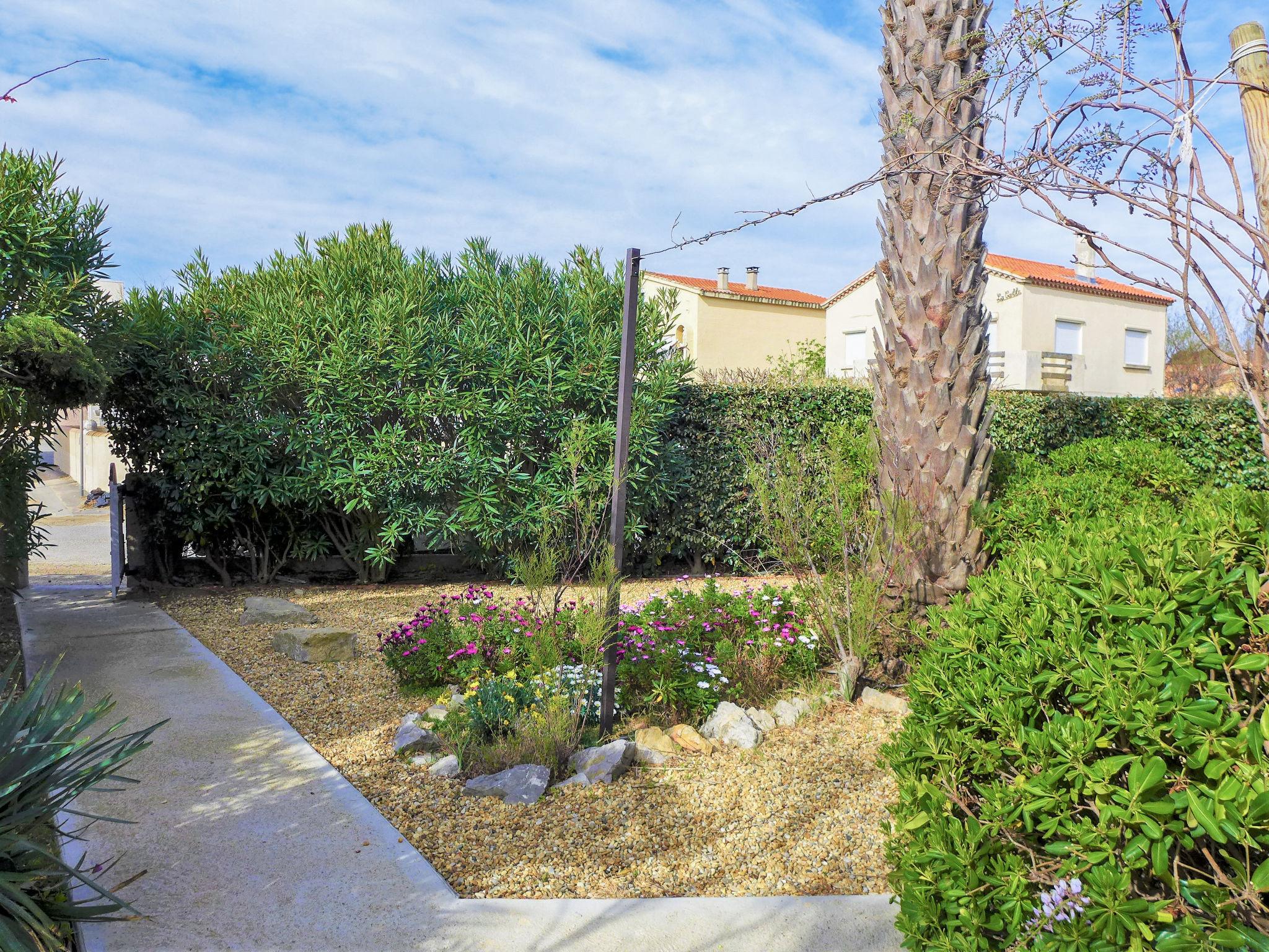 Photo 32 - Maison de 4 chambres à Narbonne avec jardin et vues à la mer