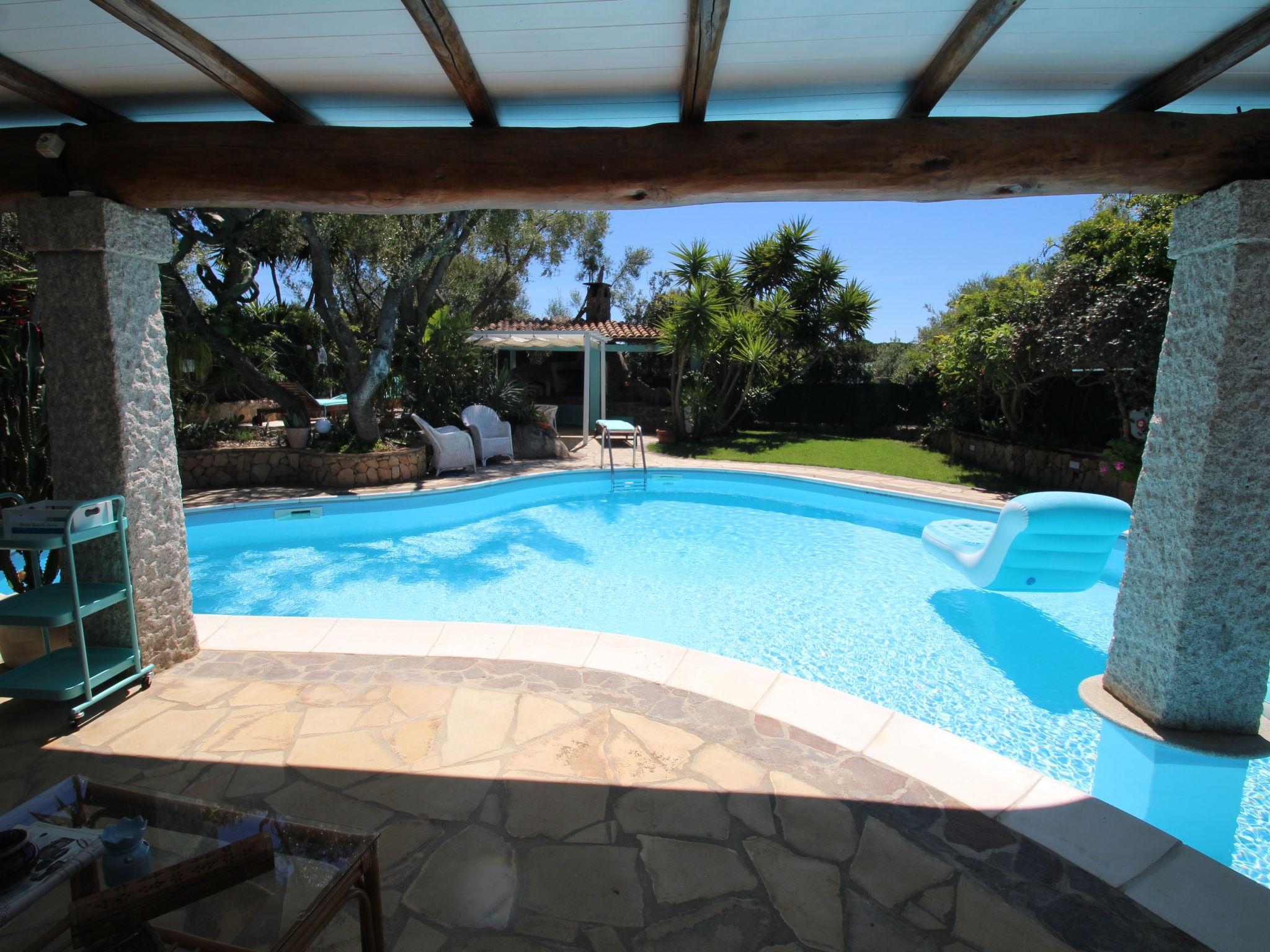 Foto 34 - Haus mit 4 Schlafzimmern in Bari Sardo mit privater pool und garten