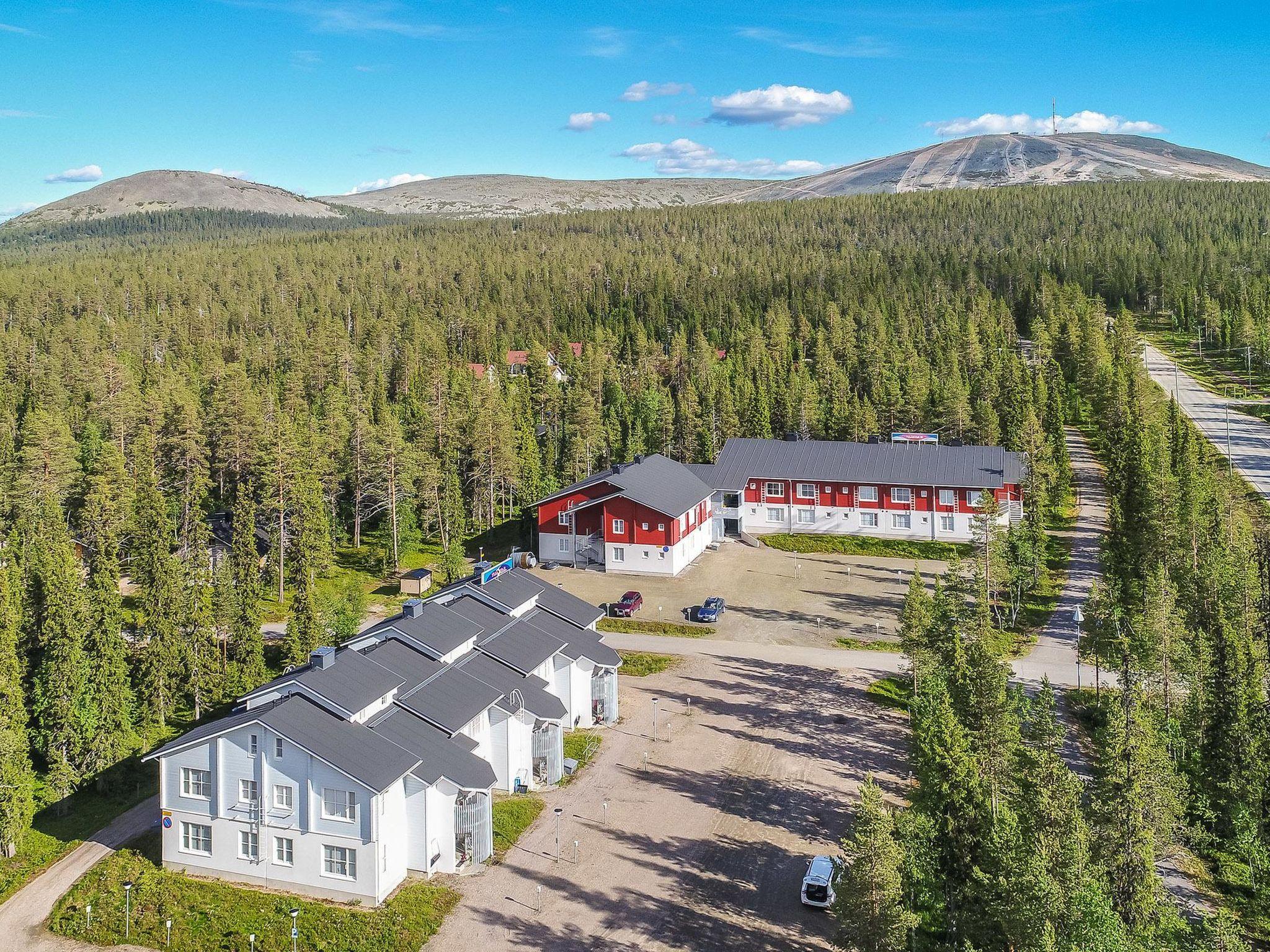 Foto 3 - Haus mit 1 Schlafzimmer in Kolari mit sauna und blick auf die berge