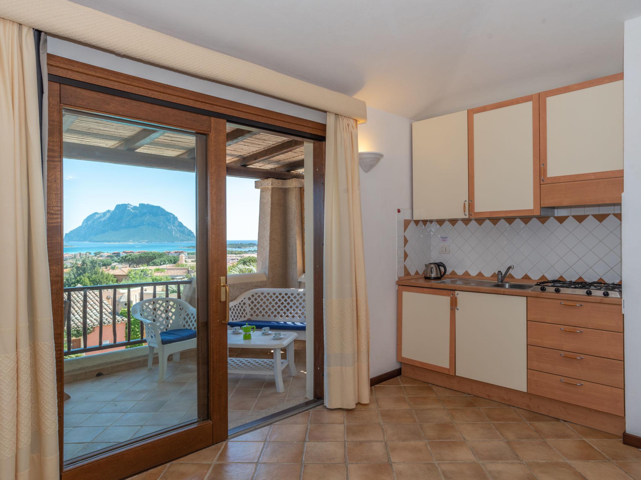 Photo 5 - 1 bedroom House in Loiri Porto San Paolo with swimming pool and sea view