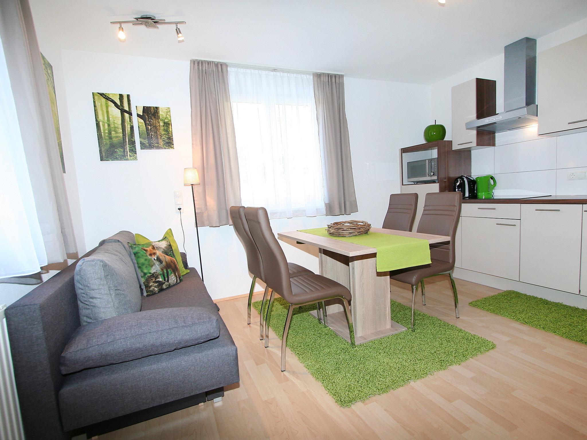 Photo 11 - 1 bedroom Apartment in See with garden and mountain view