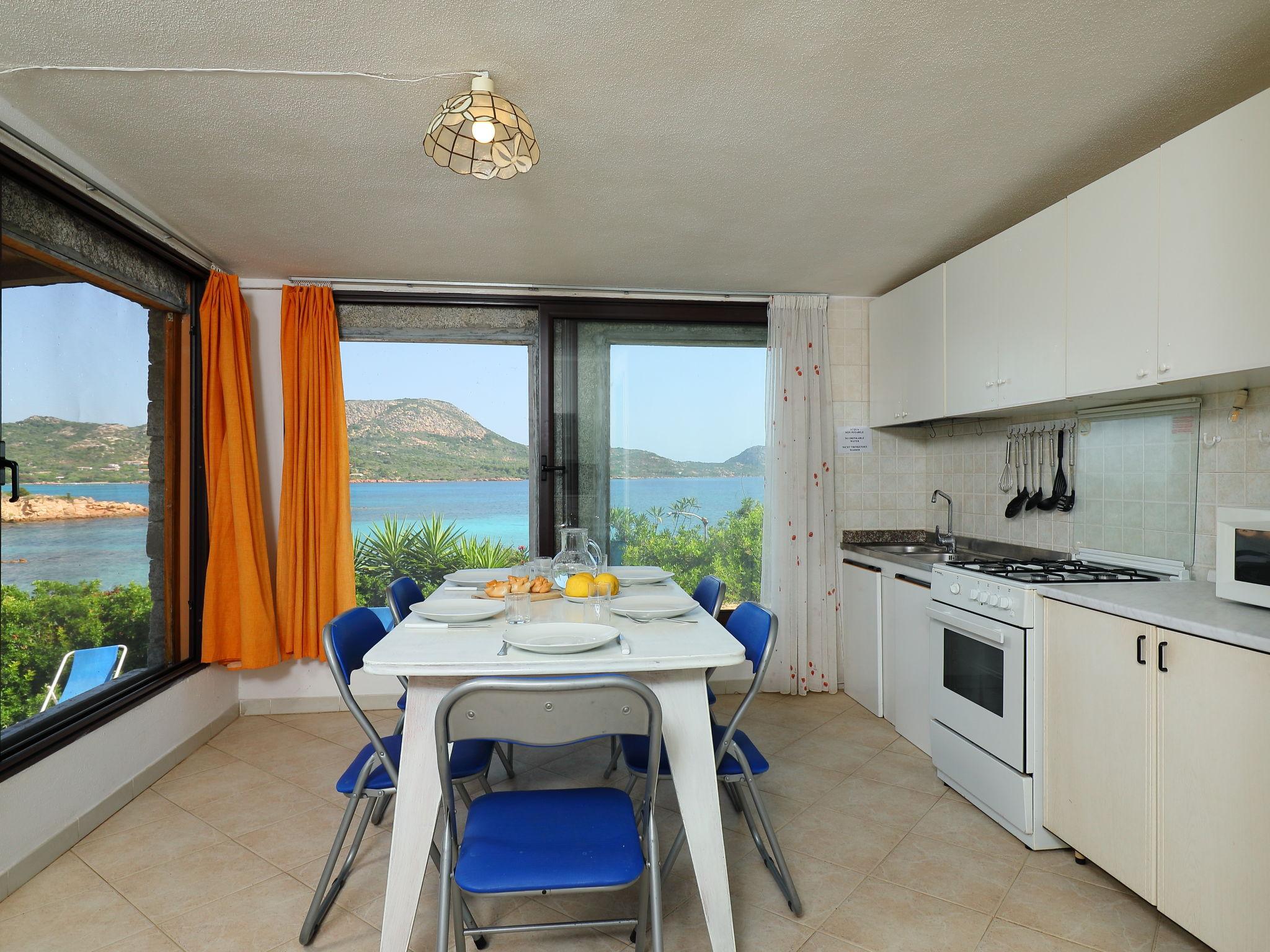 Foto 5 - Casa de 3 habitaciones en Olbia con jardín y vistas al mar
