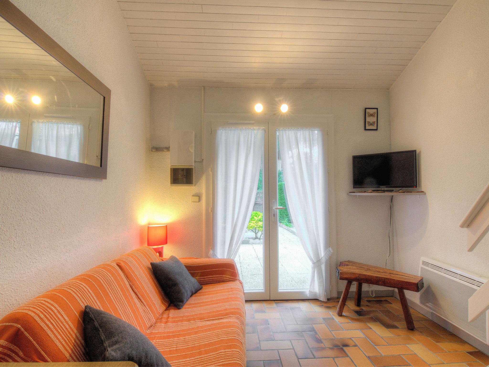 Photo 2 - Maison de 1 chambre à Capbreton avec piscine et vues à la mer