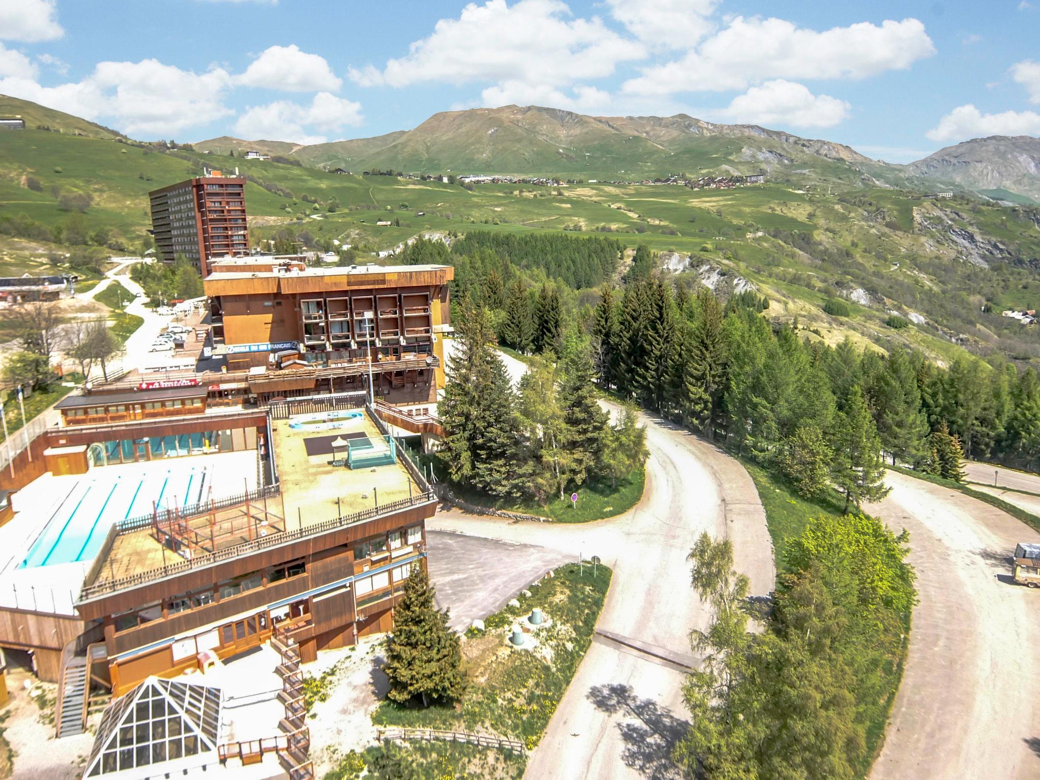 Photo 10 - Apartment in Villarembert with swimming pool and mountain view