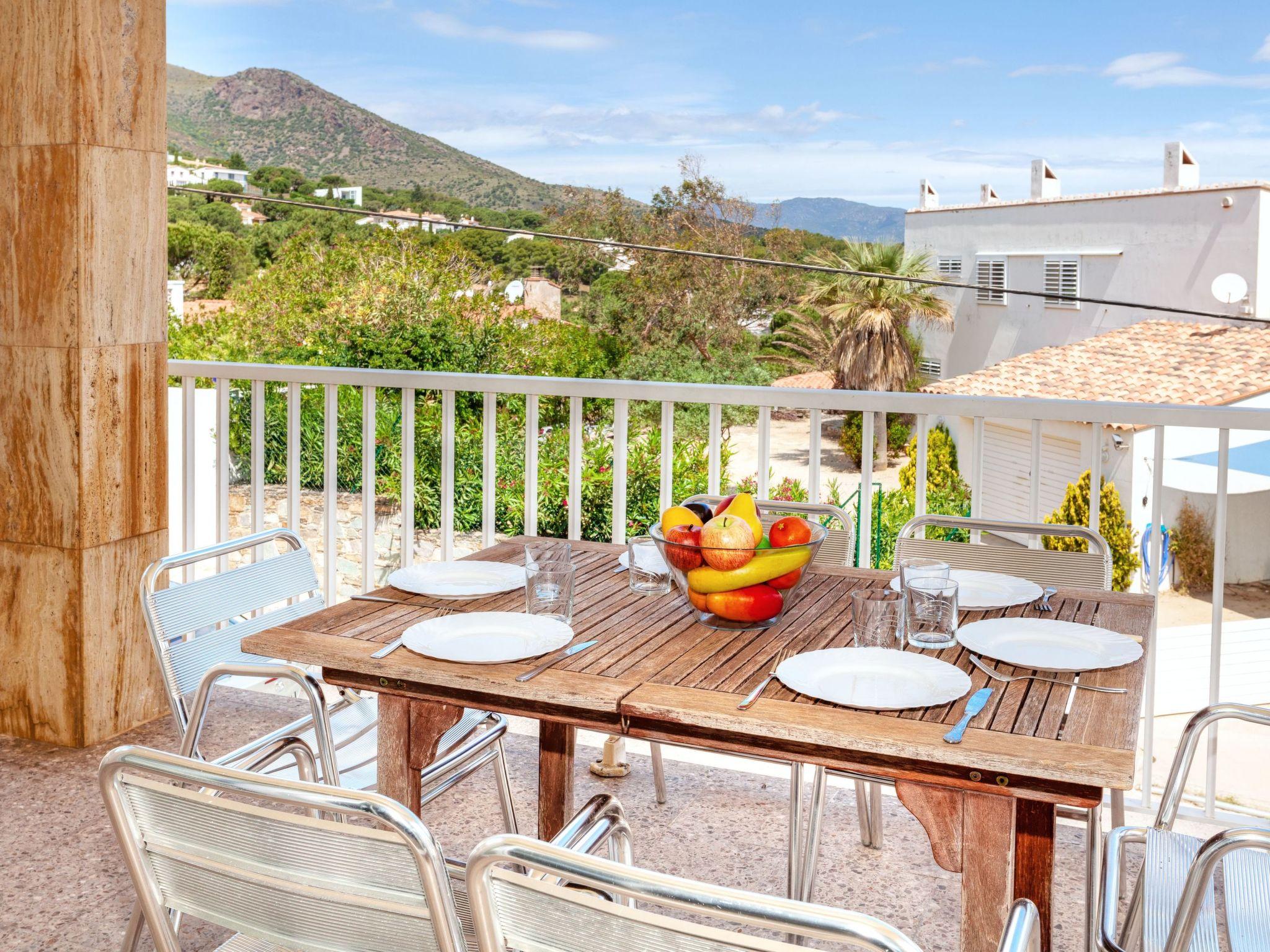 Photo 10 - 3 bedroom Apartment in El Port de la Selva with terrace