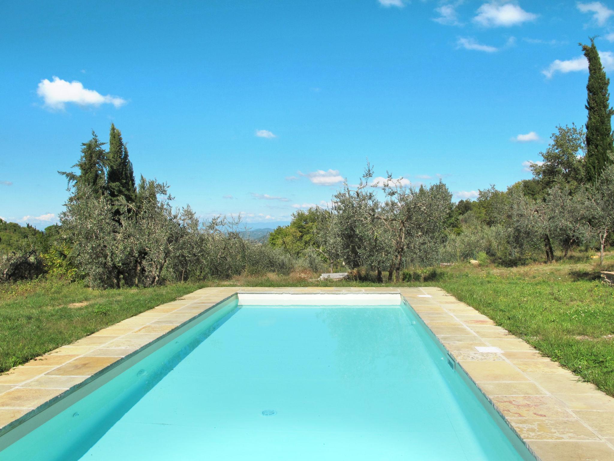 Photo 22 - 2 bedroom House in Barberino Tavarnelle with swimming pool and garden