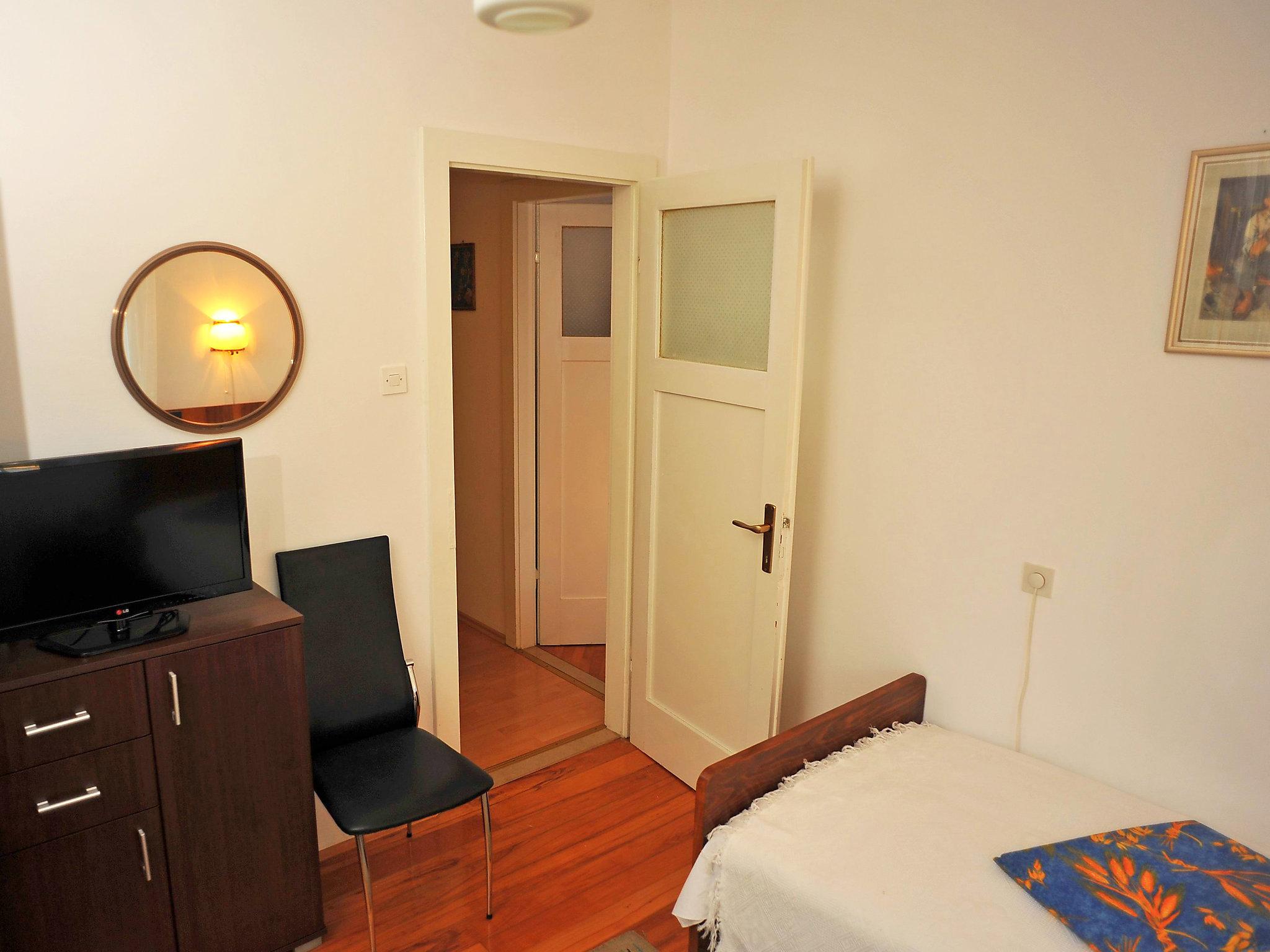 Photo 10 - Appartement de 3 chambres à Sutivan avec vues à la mer