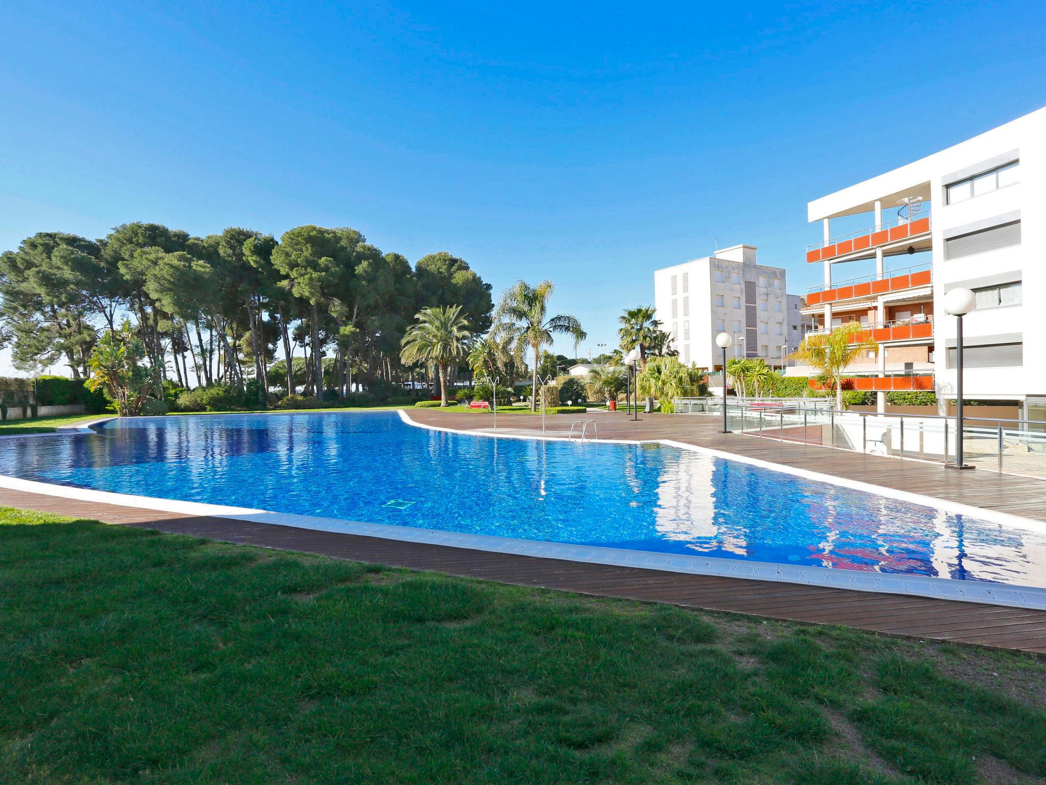 Foto 1 - Casa de 4 habitaciones en Cambrils con piscina y vistas al mar