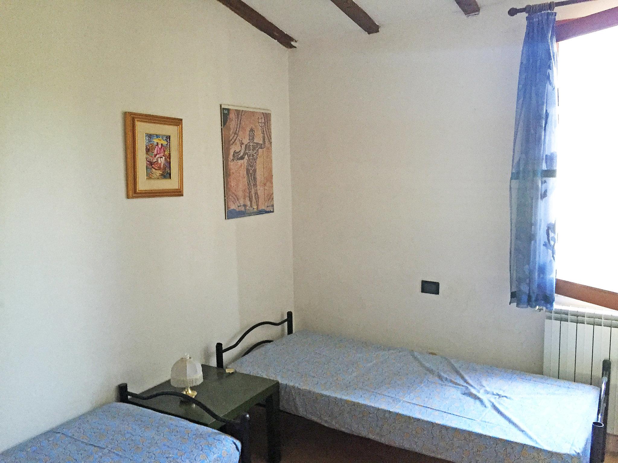 Foto 8 - Casa de 3 habitaciones en Città Sant'Angelo con piscina y vistas al mar