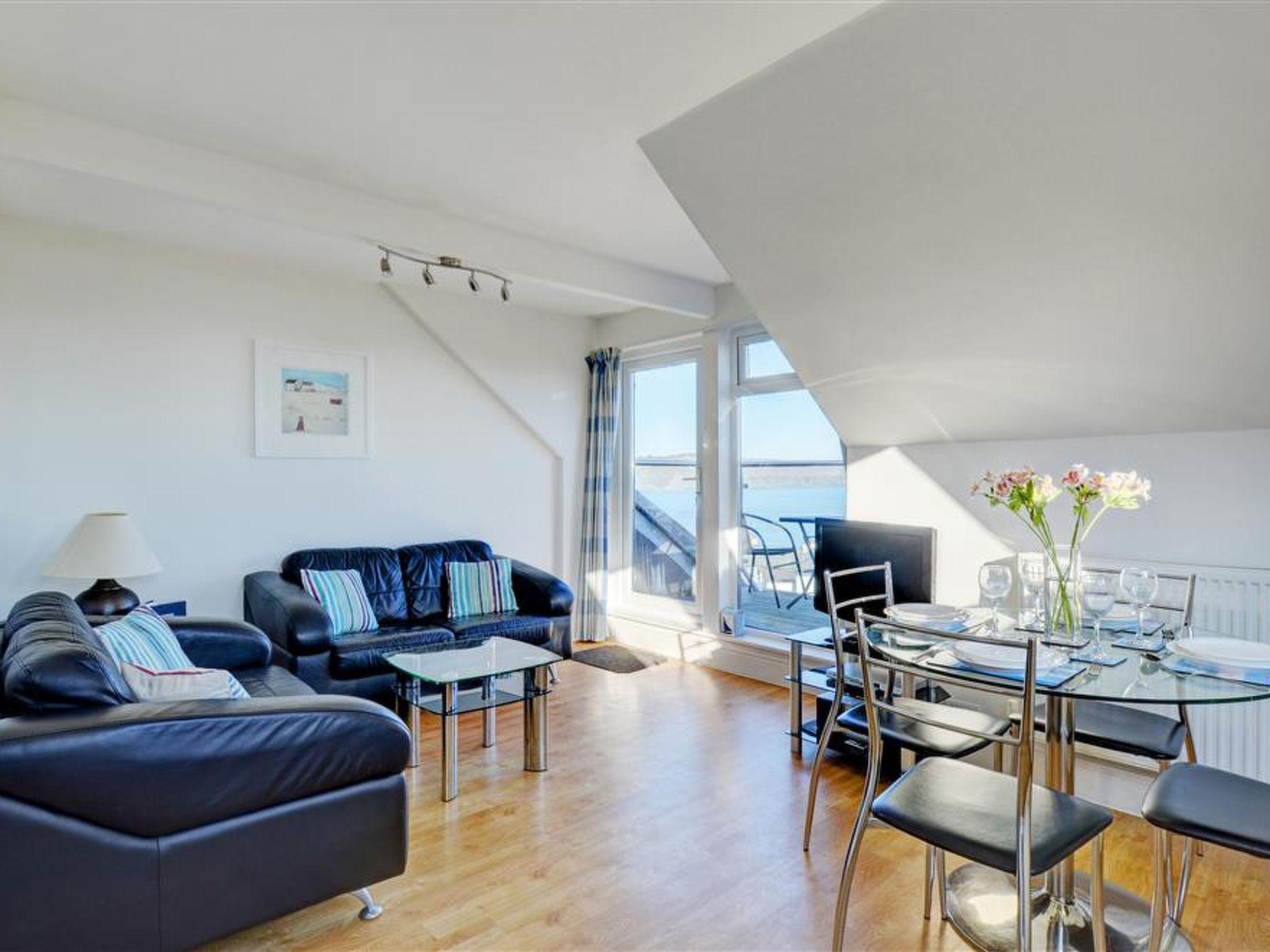 Foto 3 - Apartamento de 2 quartos em Looe com jardim e vistas do mar