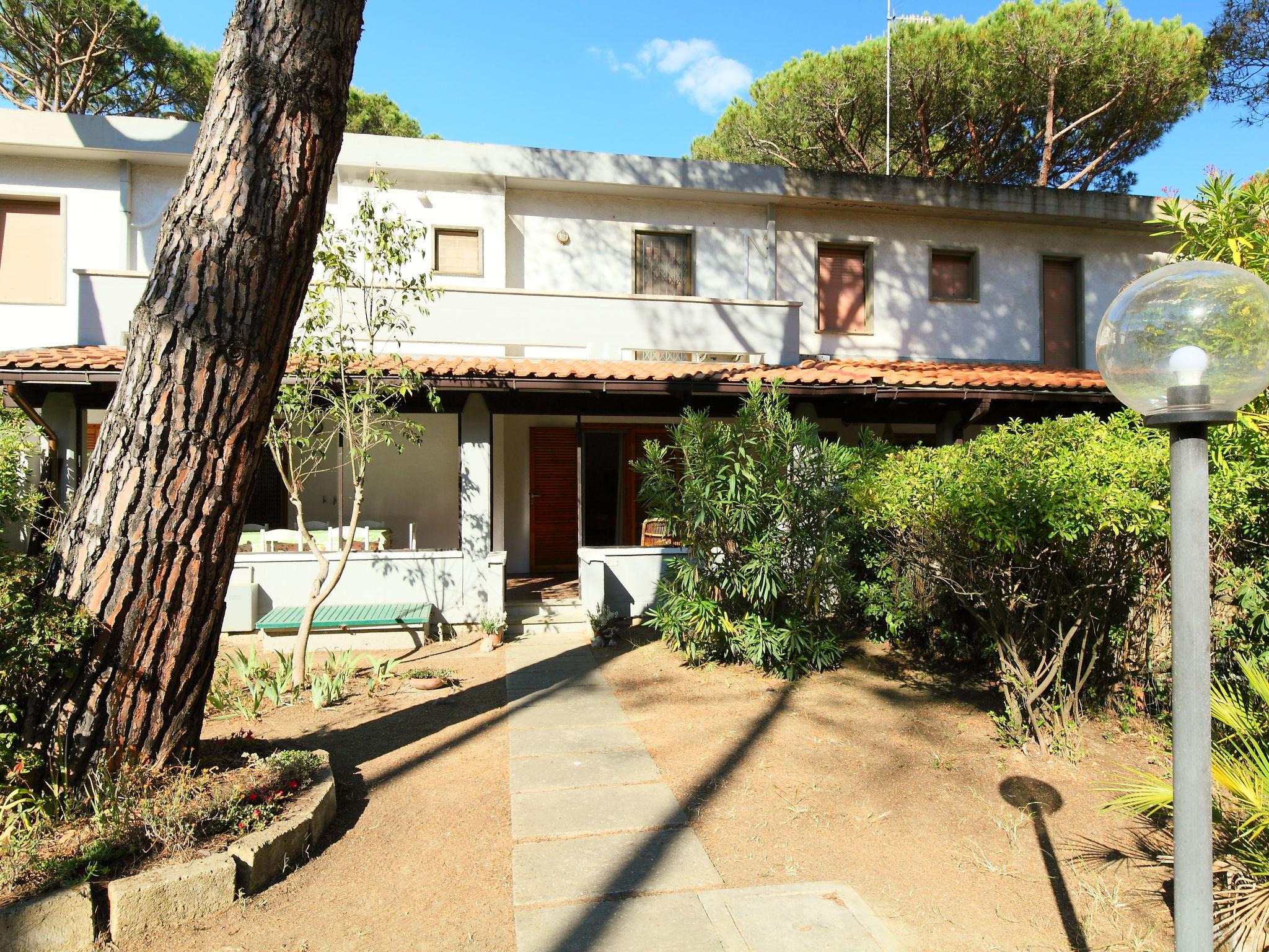 Foto 3 - Casa de 2 habitaciones en Grosseto con jardín y vistas al mar