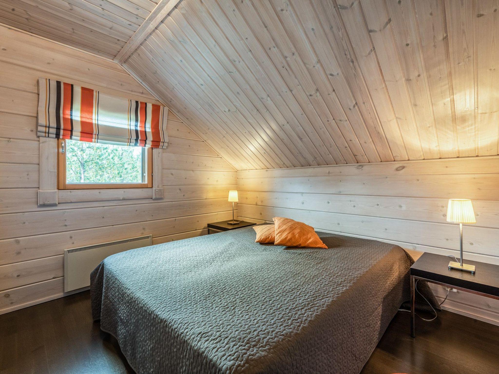 Foto 22 - Casa con 4 camere da letto a Kuusamo con sauna e vista sulle montagne