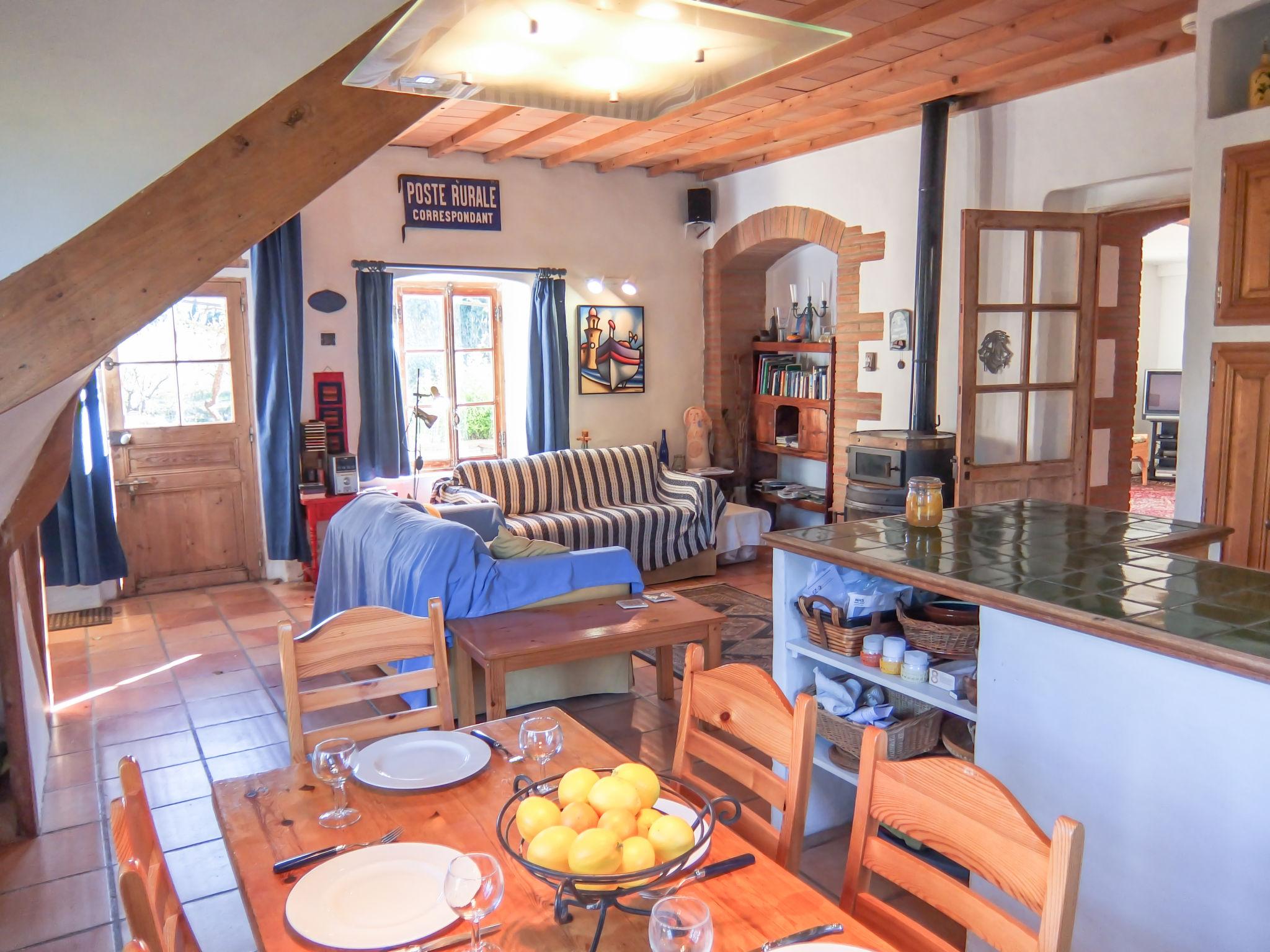 Photo 6 - Maison de 4 chambres à Laroque-des-Albères avec piscine privée et jardin