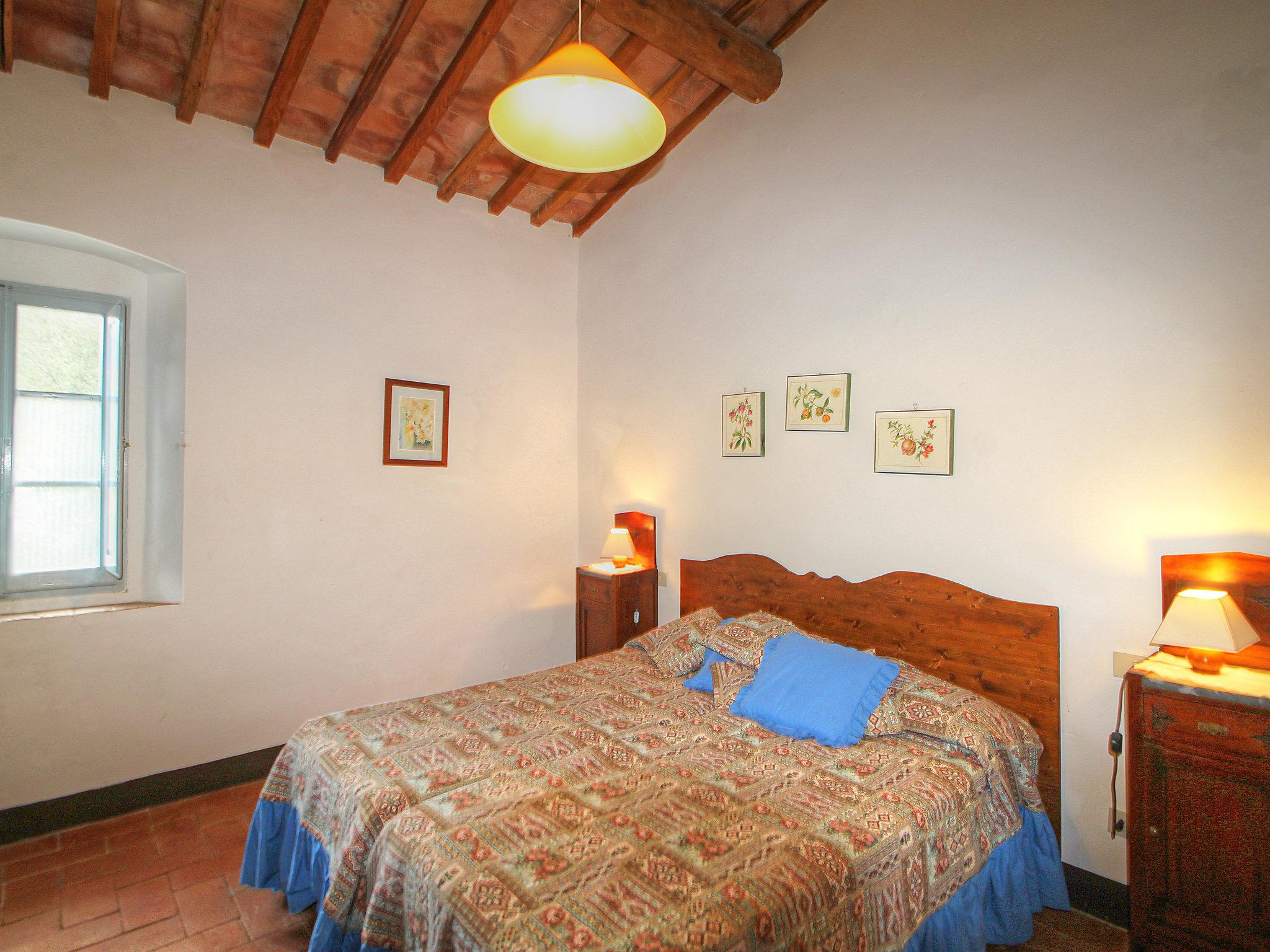 Photo 11 - 5 bedroom House in Radda in Chianti with swimming pool and garden