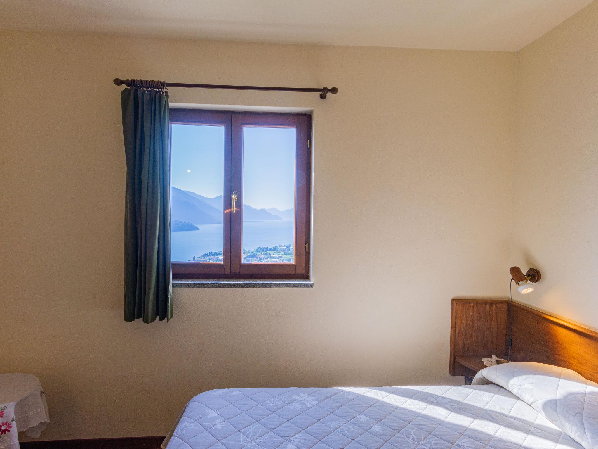 Photo 9 - 1 bedroom Apartment in Gravedona ed Uniti with swimming pool and mountain view