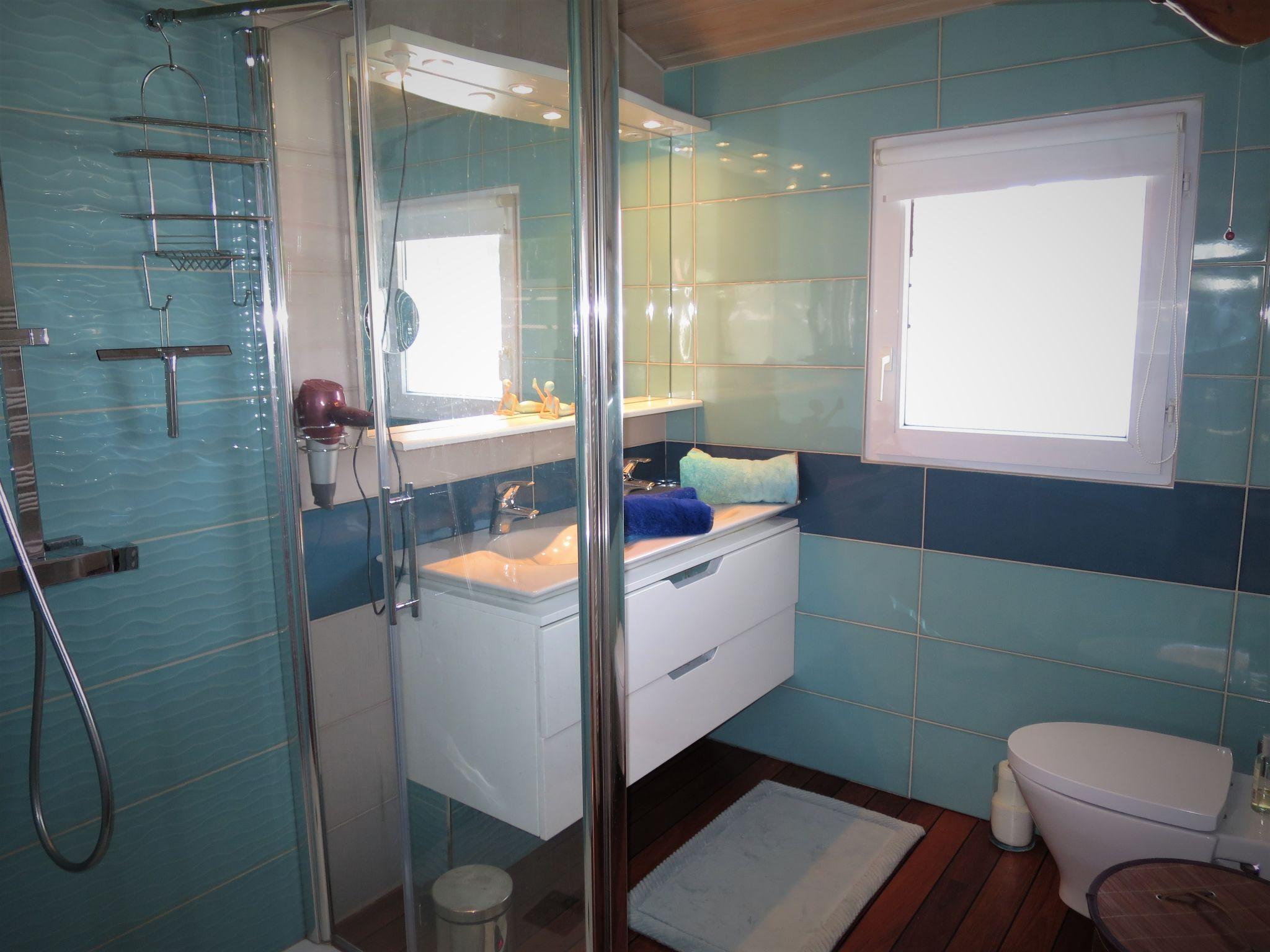 Photo 17 - Maison de 3 chambres à Andernos-les-Bains avec piscine privée et vues à la mer