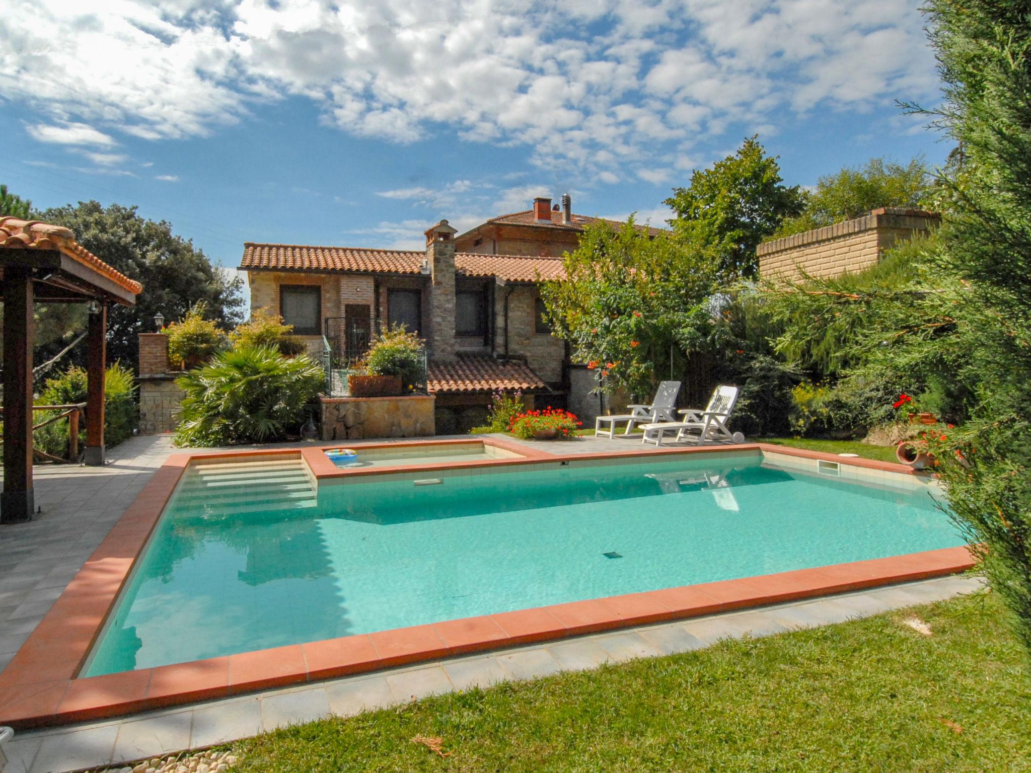 Foto 1 - Casa de 3 habitaciones en Panicale con piscina privada y jardín