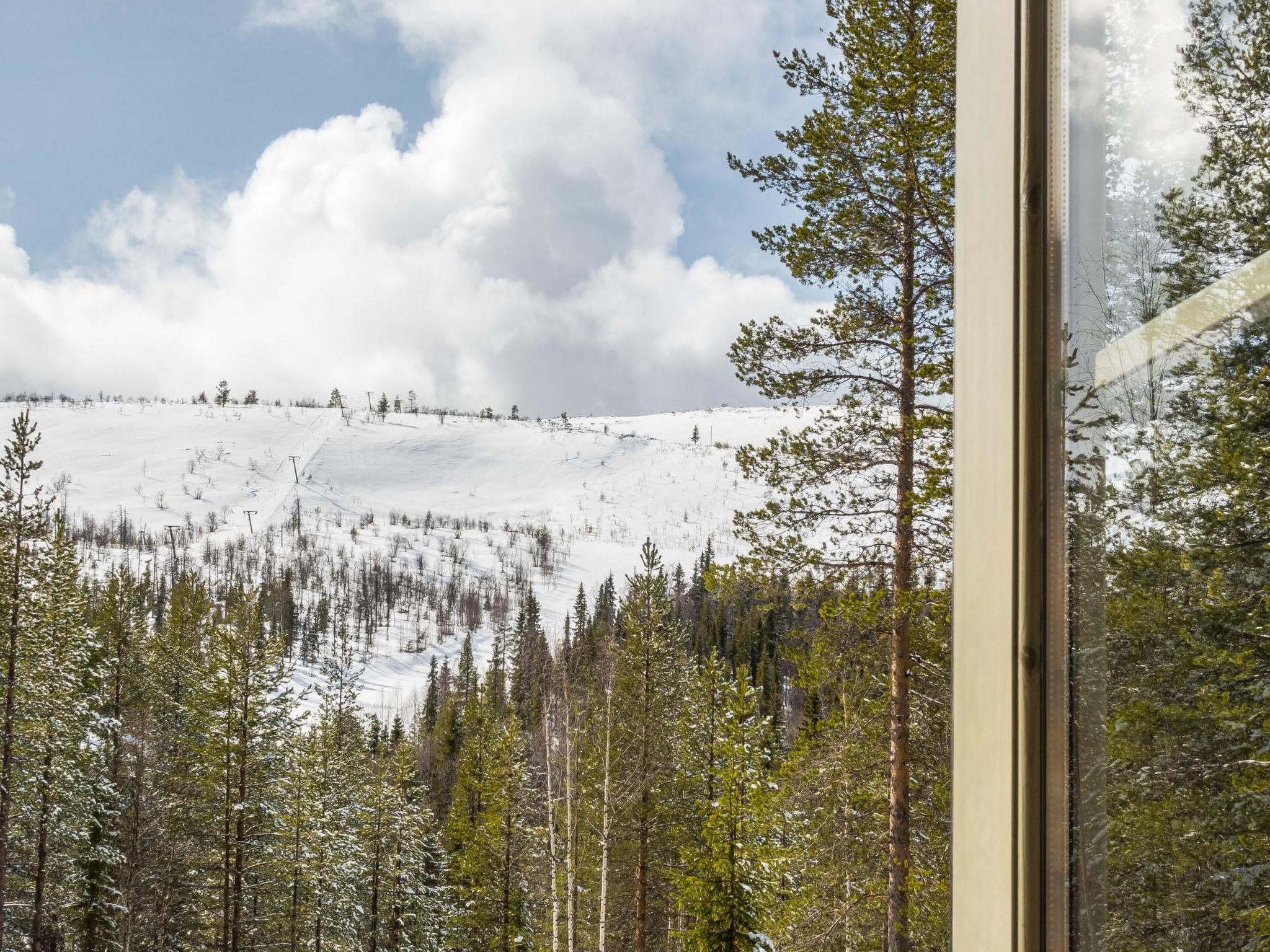 Foto 4 - Casa de 5 habitaciones en Kittilä con sauna y vistas a la montaña