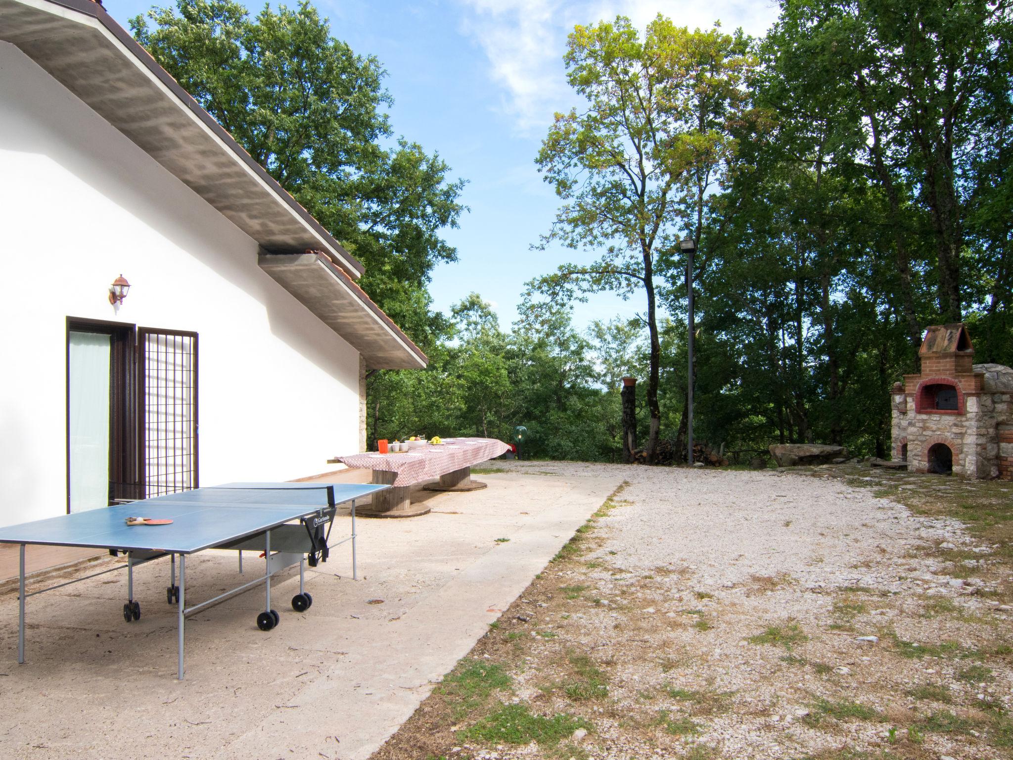 Photo 30 - Maison de 1 chambre à San Lupo avec piscine privée et jardin