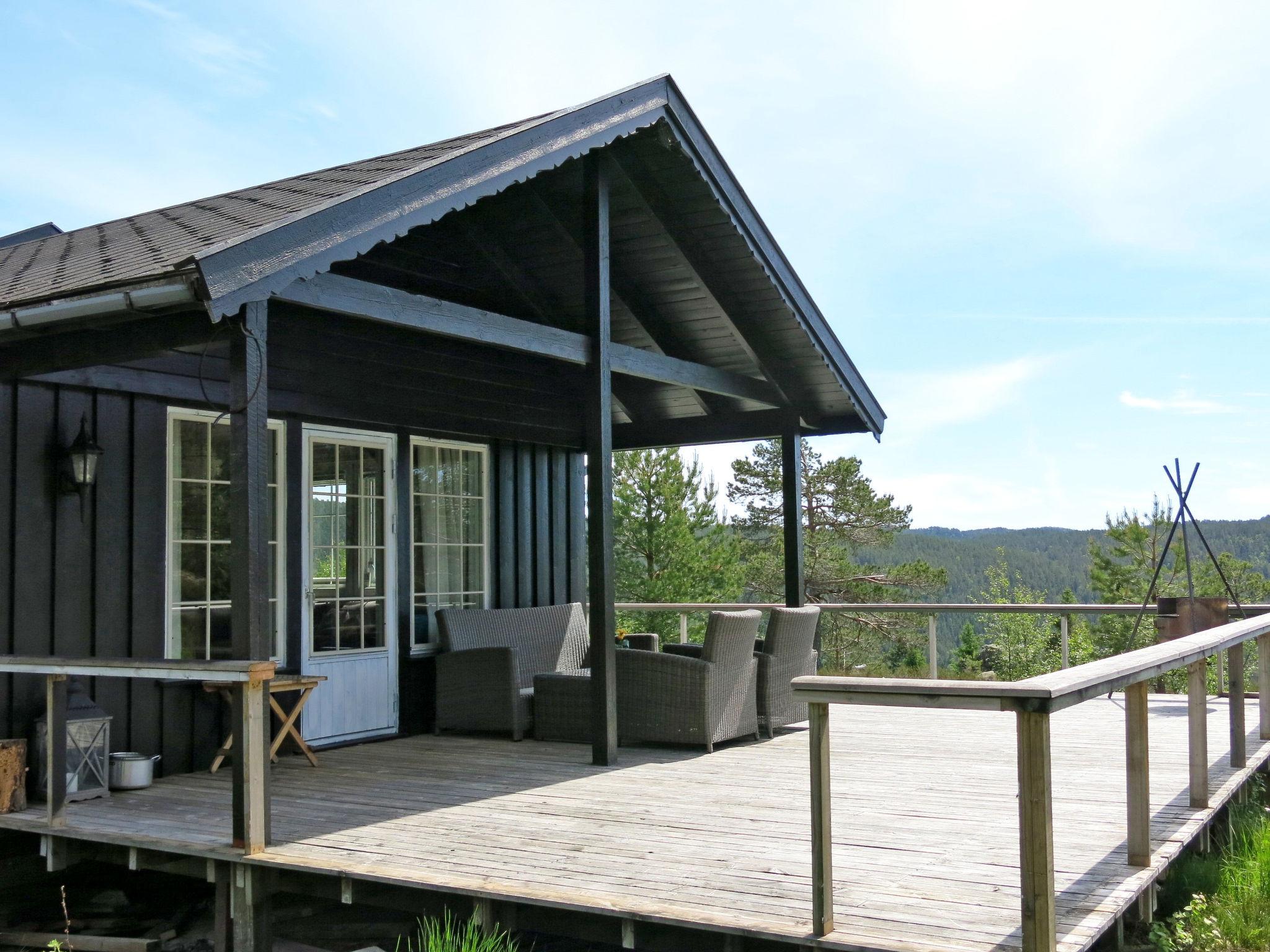 Photo 1 - Maison de 4 chambres à Fossdal avec terrasse