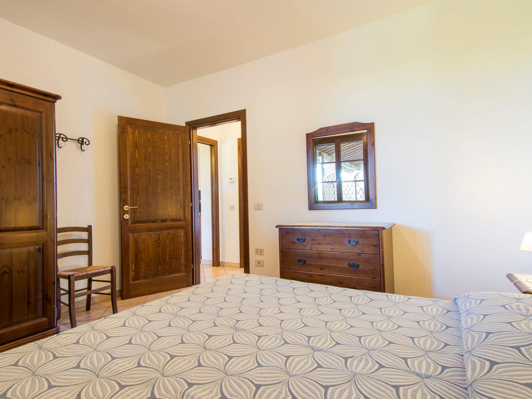 Photo 13 - 2 bedroom Apartment in Cecina with swimming pool and sea view