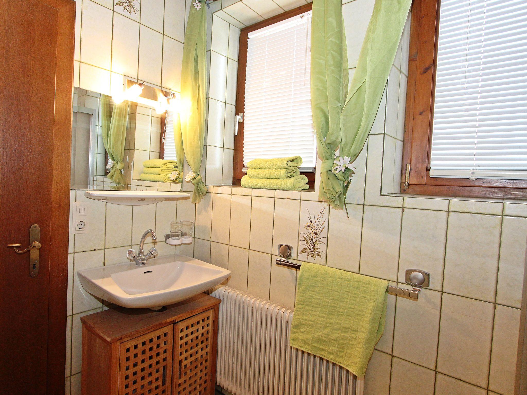 Foto 20 - Appartamento con 1 camera da letto a Aschau im Zillertal con giardino e vista sulle montagne