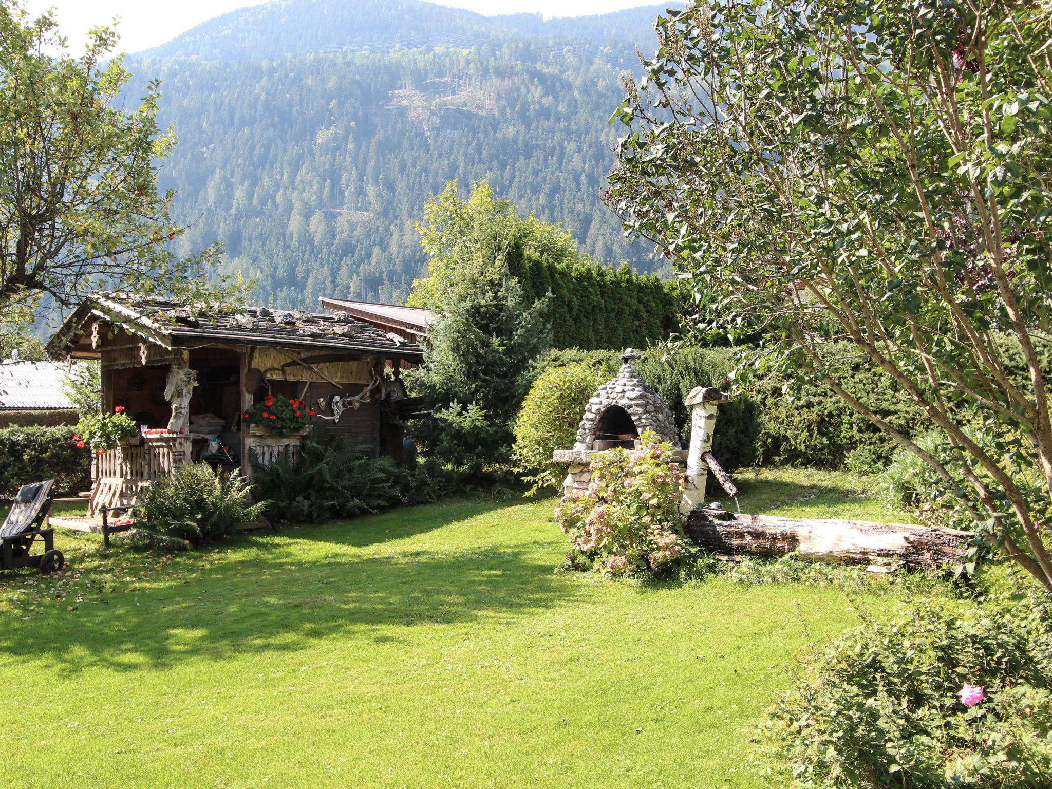 Foto 29 - Appartamento con 2 camere da letto a Aschau im Zillertal con giardino e vista sulle montagne