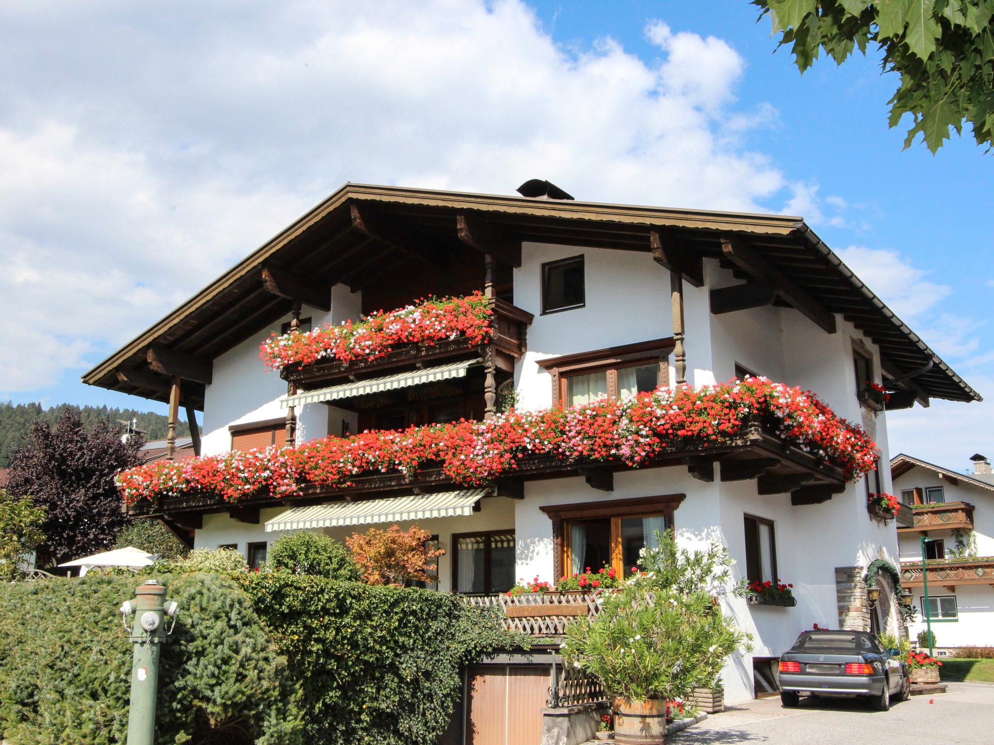 Photo 28 - Appartement de 2 chambres à Aschau im Zillertal avec jardin et vues sur la montagne