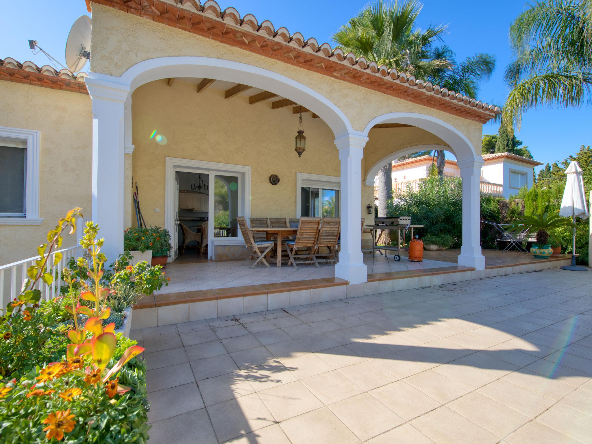 Foto 24 - Casa de 4 quartos em Jávea com piscina privada e jardim