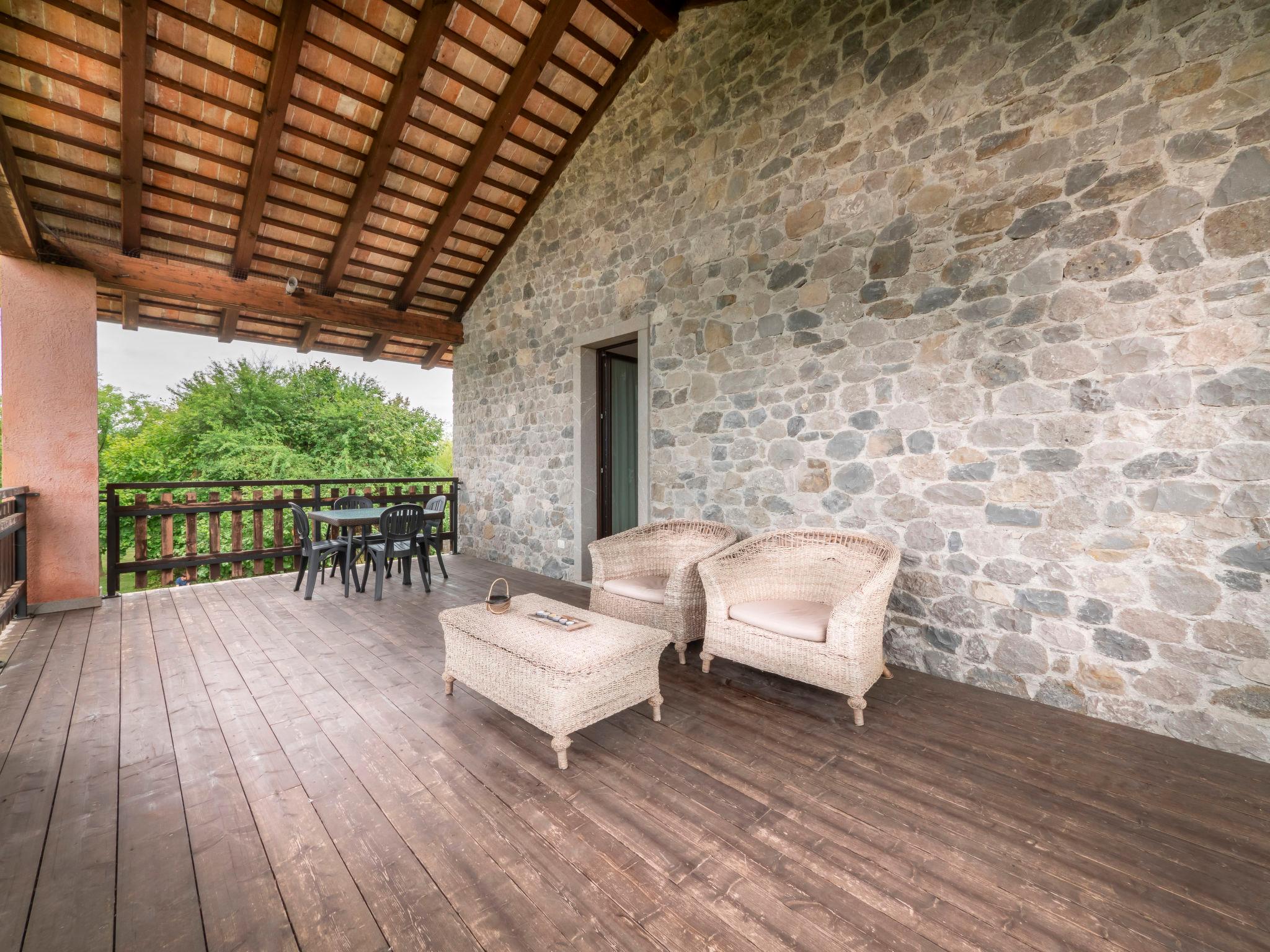 Photo 4 - Maison de 2 chambres à Povoletto avec piscine et jardin