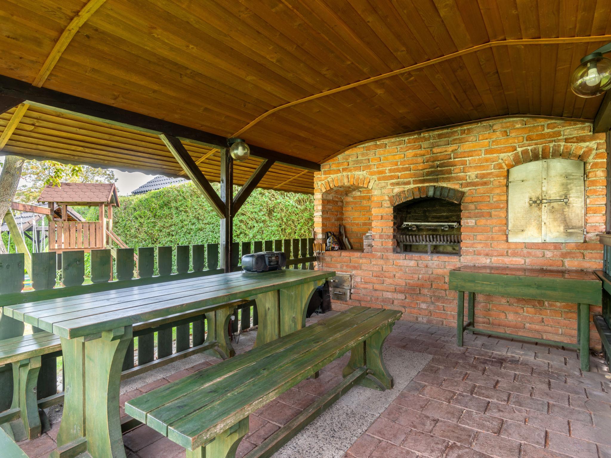 Photo 33 - Maison de 4 chambres à Předslav avec piscine privée et jardin