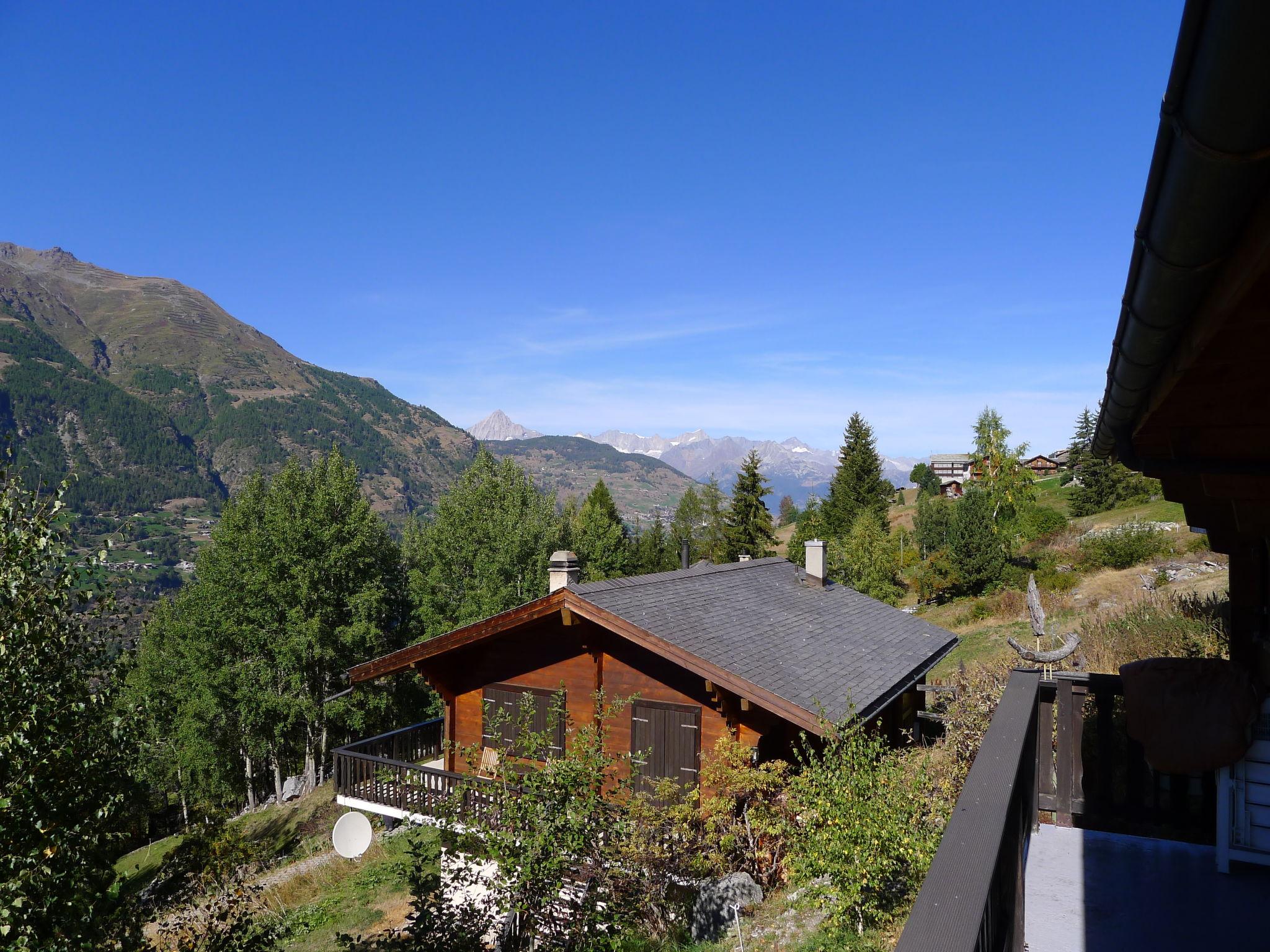 Foto 16 - Haus mit 4 Schlafzimmern in Grächen mit garten und blick auf die berge