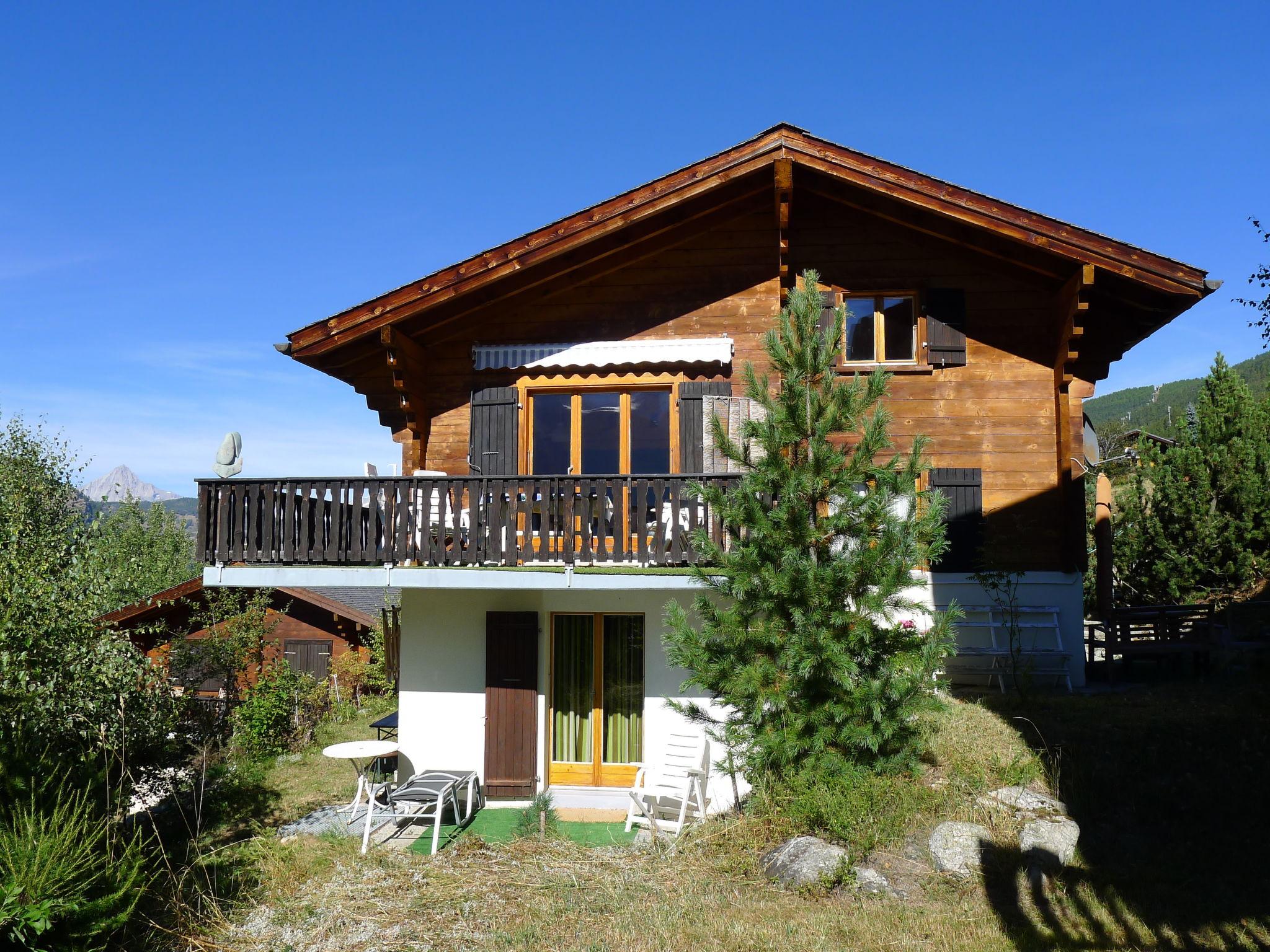 Foto 18 - Casa de 4 habitaciones en Grächen con jardín y vistas a la montaña