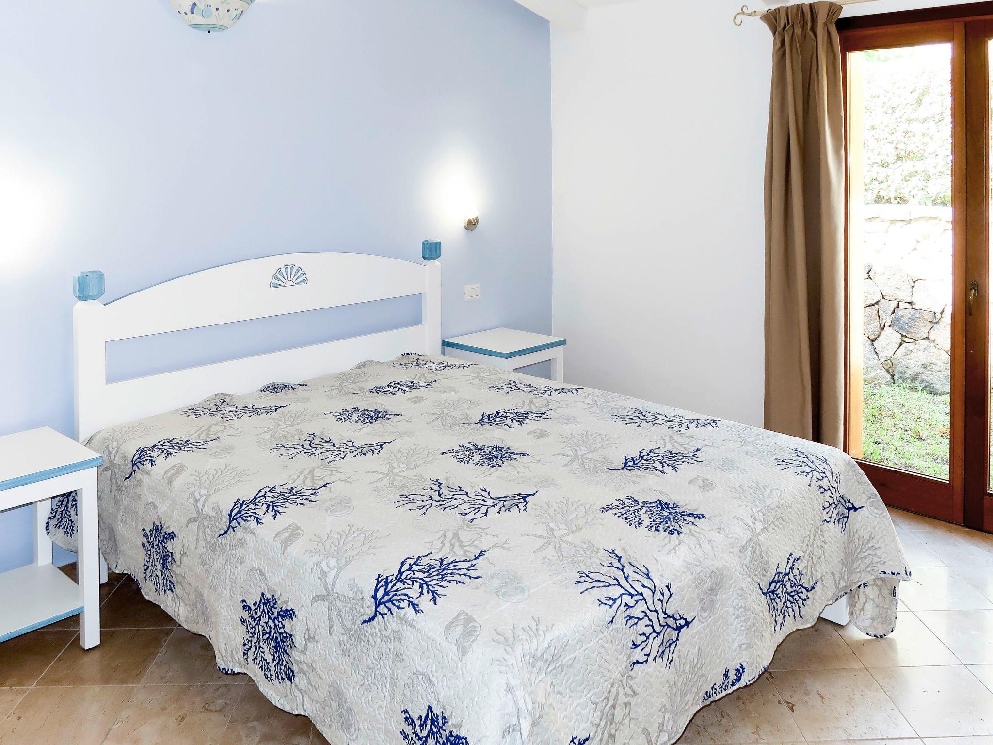 Foto 4 - Appartamento con 2 camere da letto a Santa Teresa Gallura con piscina e vista mare