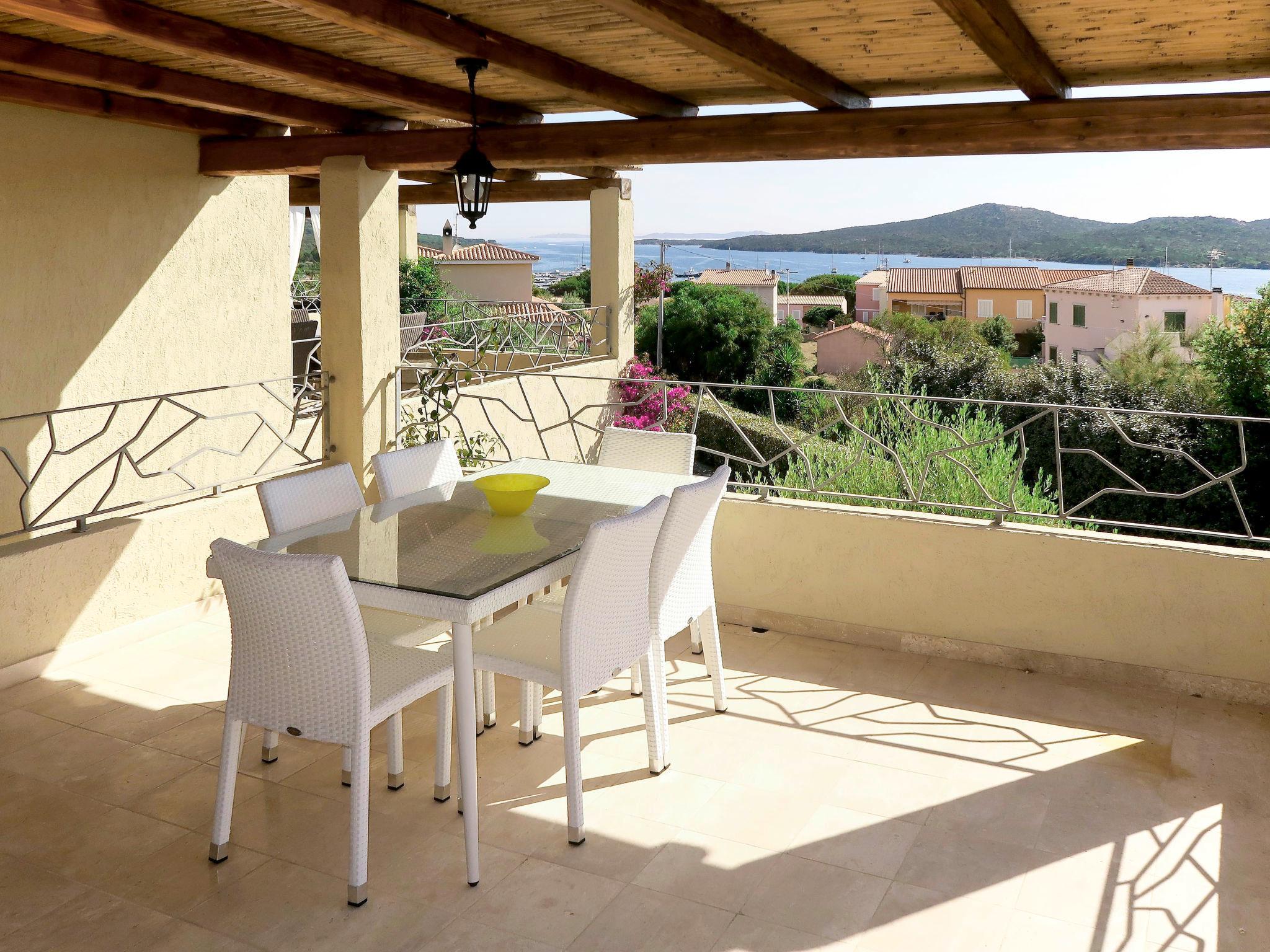 Foto 6 - Appartamento con 2 camere da letto a Santa Teresa Gallura con piscina e vista mare