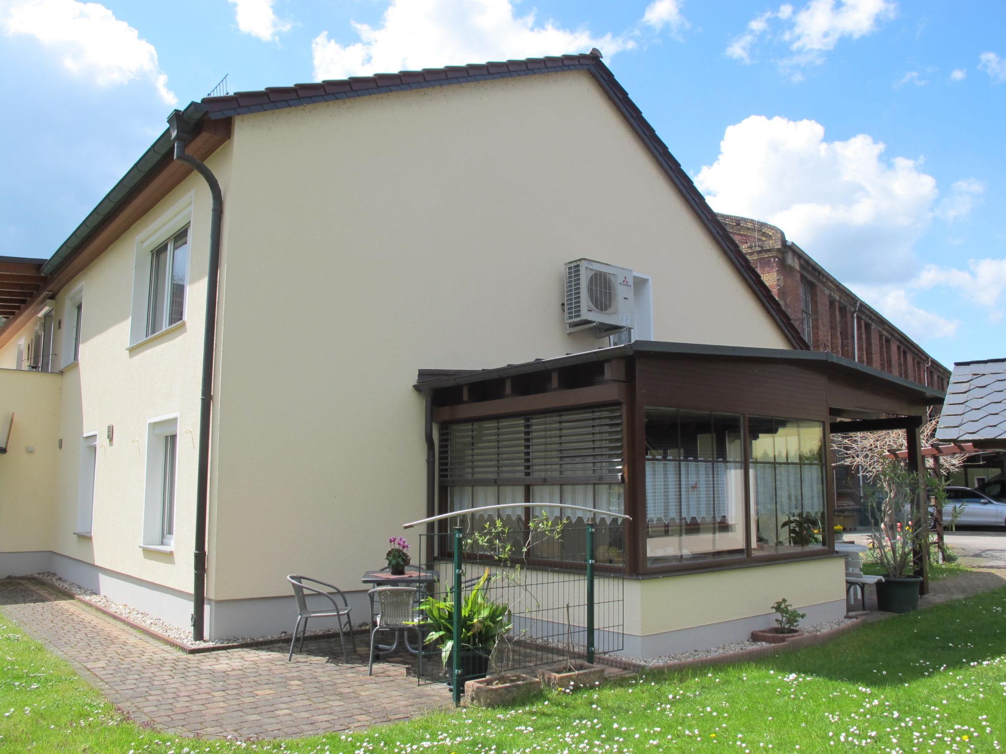 Photo 1 - Appartement de 2 chambres à Eilenburg avec jardin et terrasse