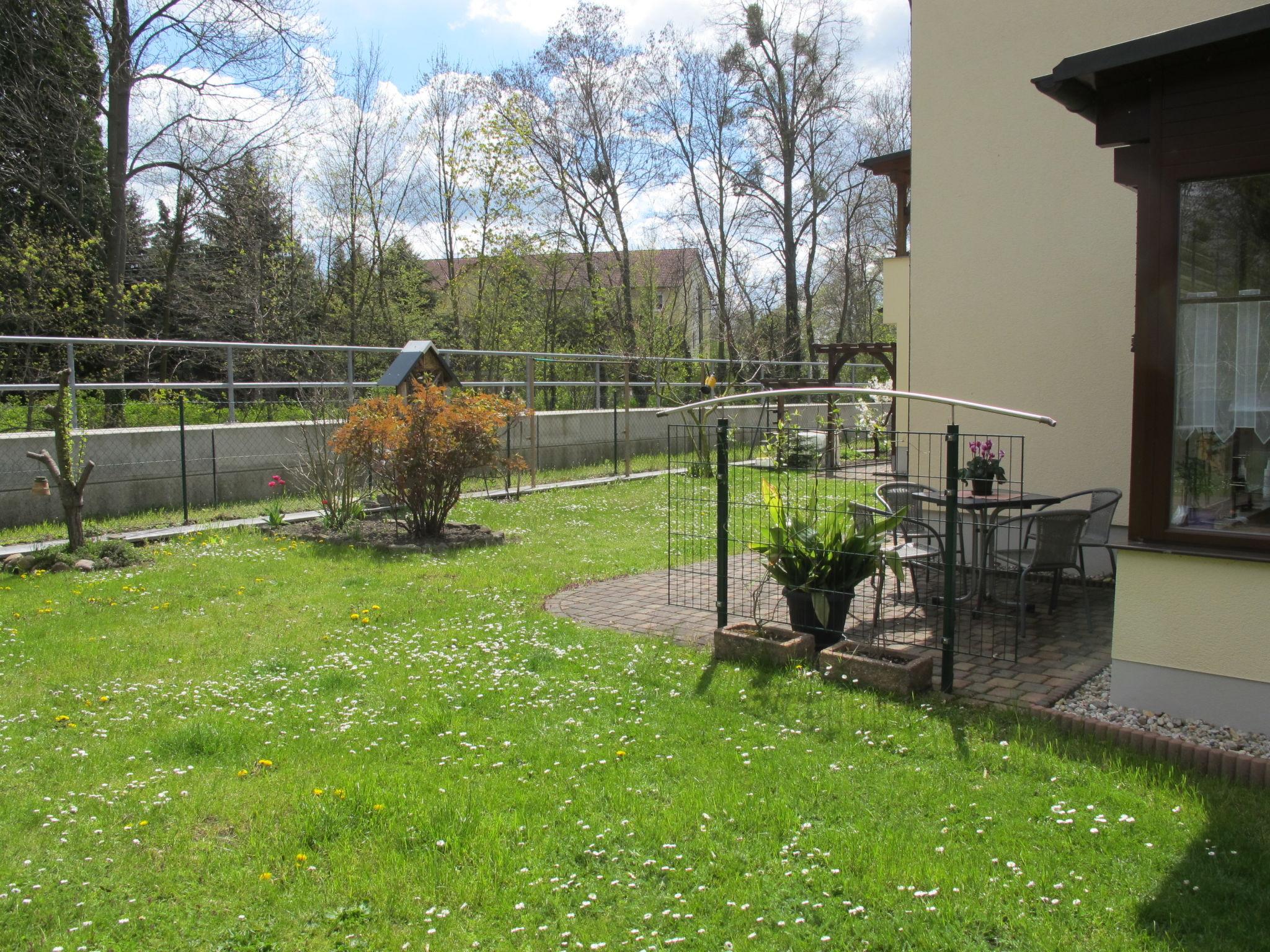 Photo 14 - Appartement de 2 chambres à Eilenburg avec jardin et terrasse