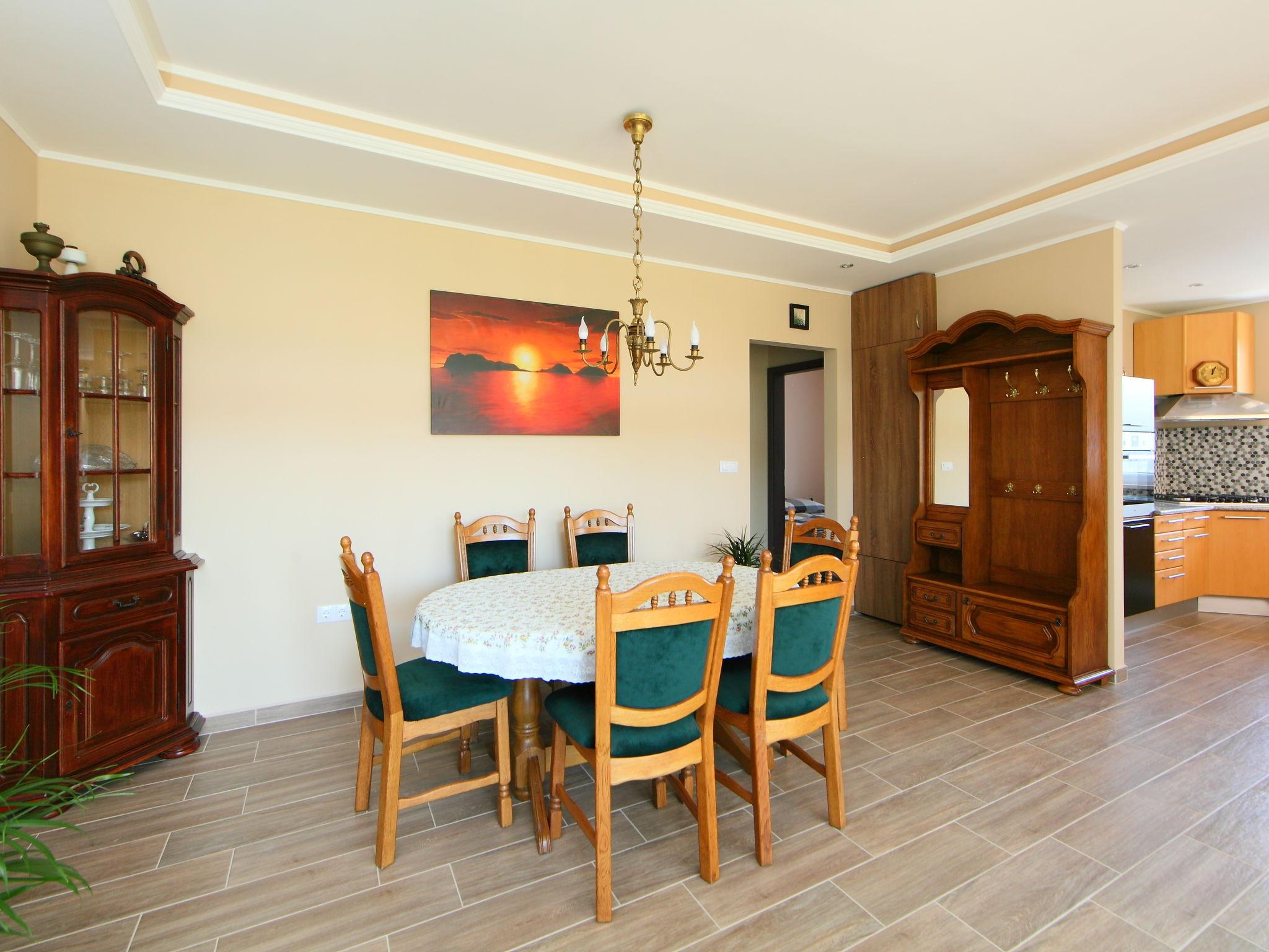 Photo 14 - 3 bedroom Apartment in Balatonszemes with garden and terrace