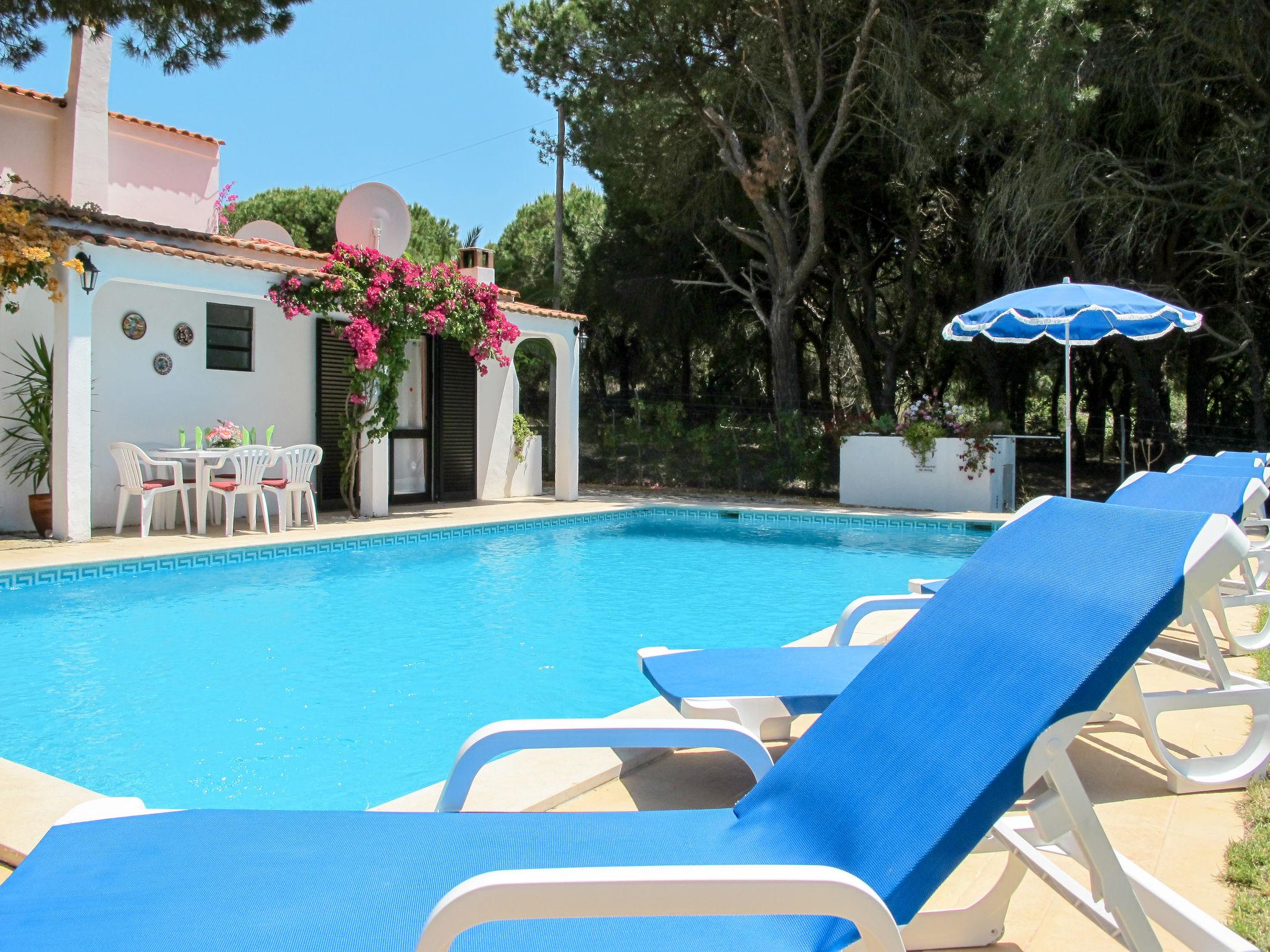 Foto 43 - Casa con 3 camere da letto a Loulé con piscina privata e giardino