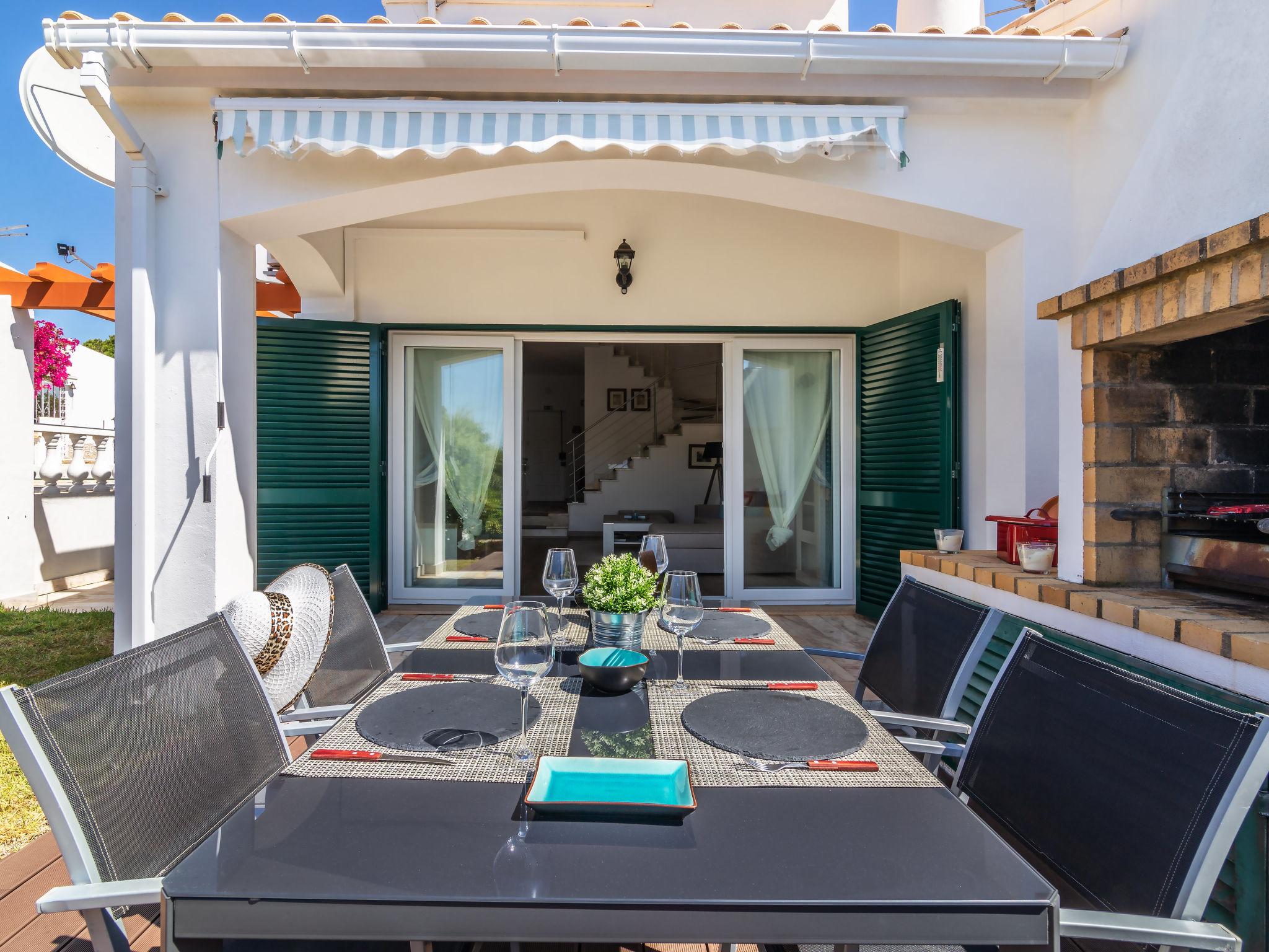 Photo 1 - Maison de 2 chambres à Albufeira avec piscine et jardin