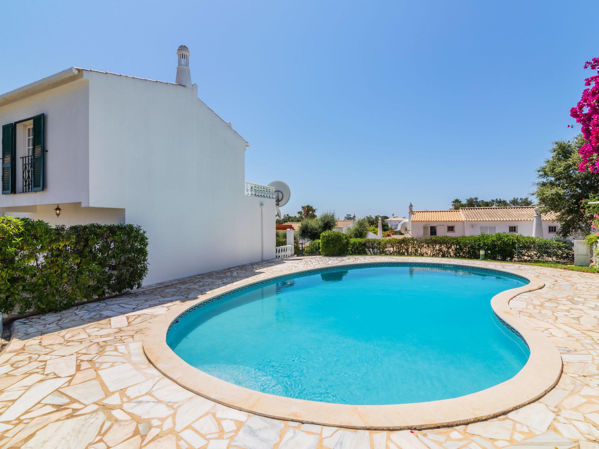 Foto 16 - Casa de 2 habitaciones en Albufeira con piscina y vistas al mar