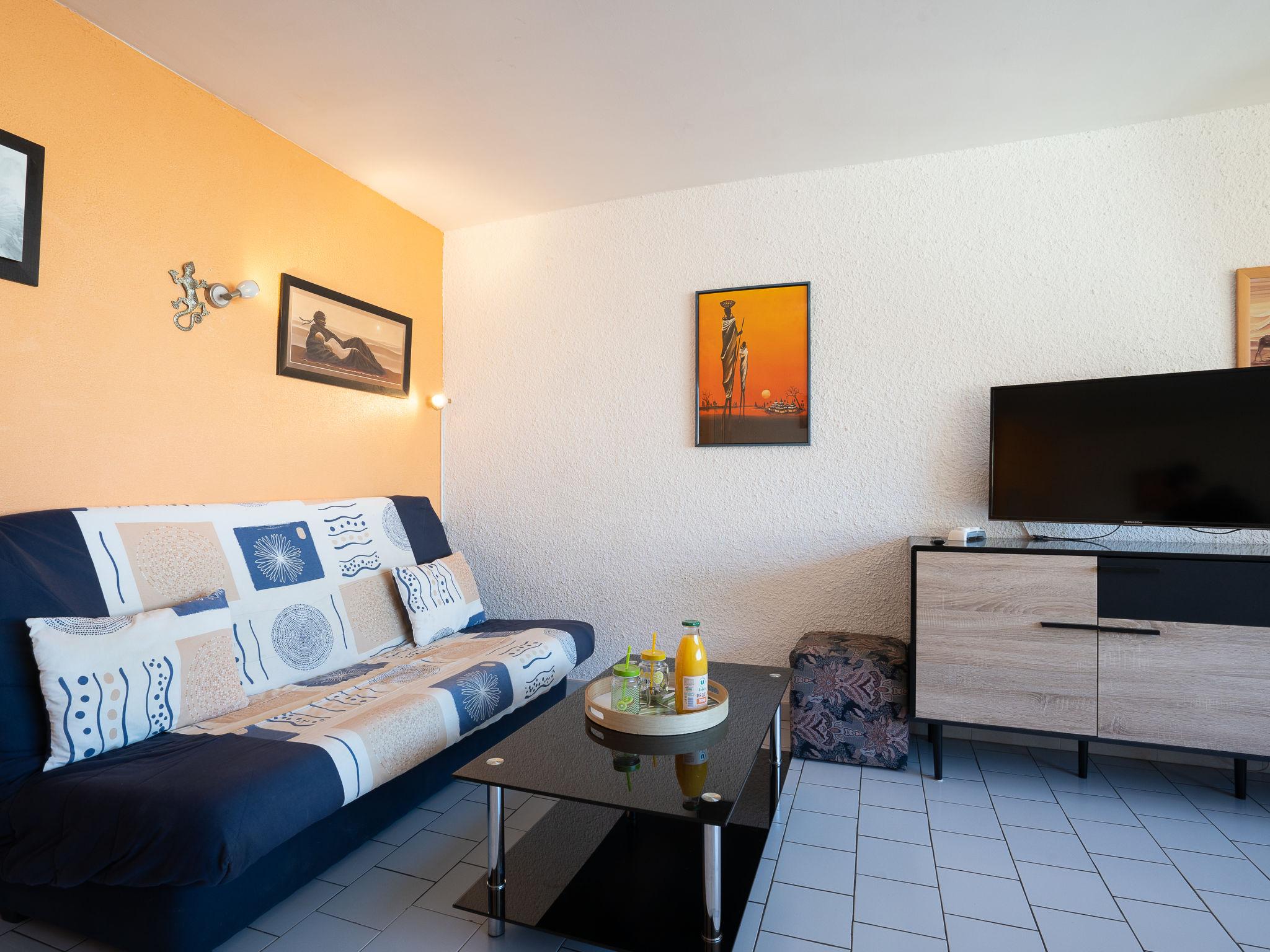 Foto 8 - Apartamento en Agde con piscina y vistas al mar