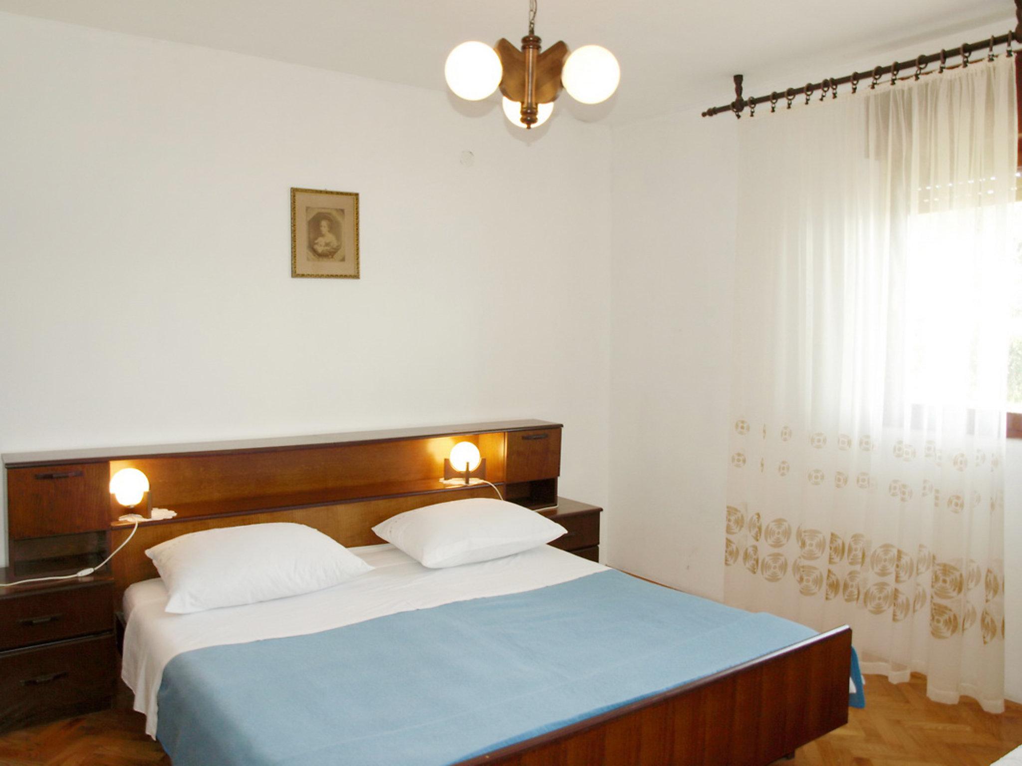 Photo 9 - 3 bedroom Apartment in Zadar with garden and terrace