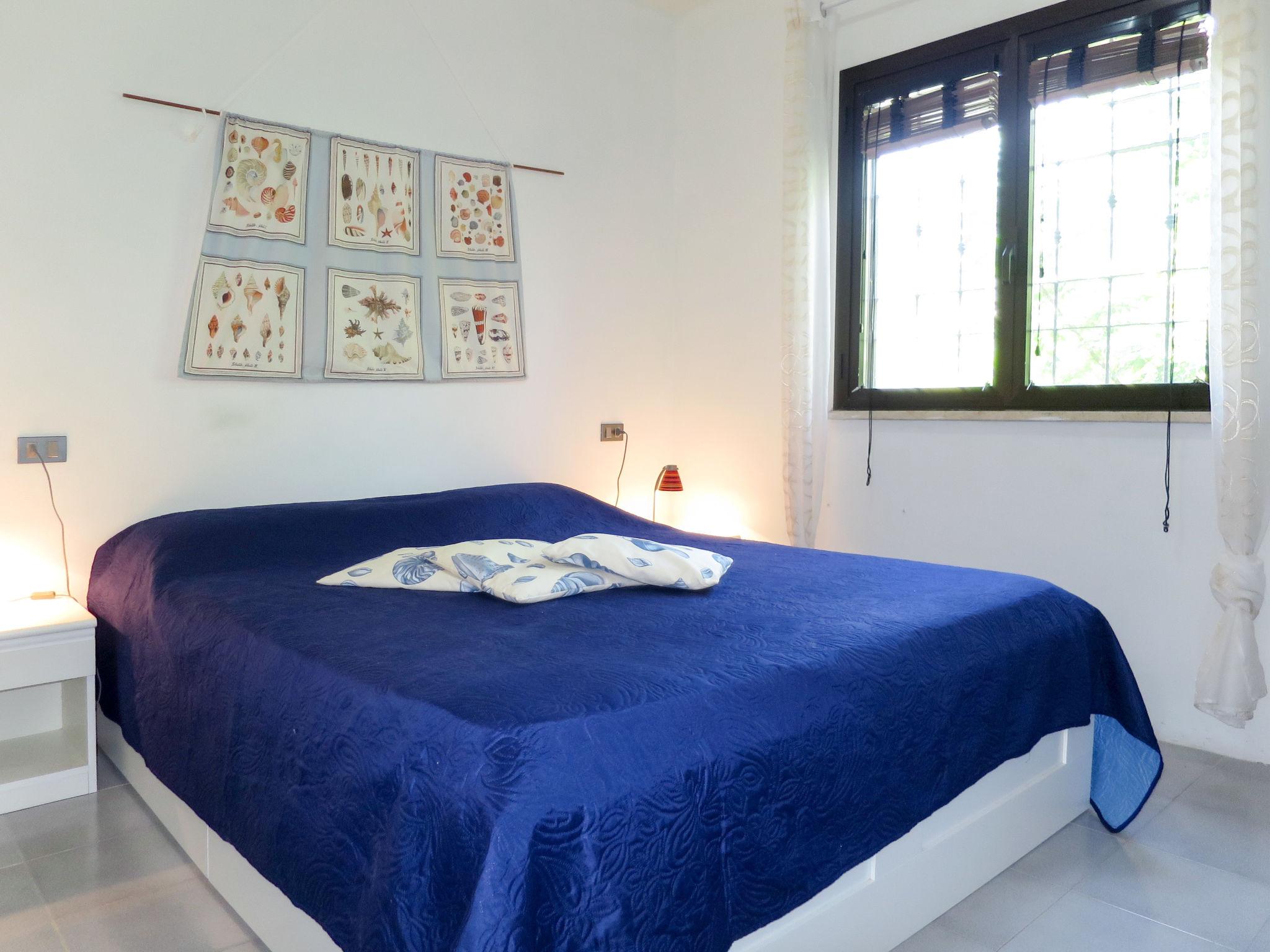 Photo 5 - 2 bedroom House in Castiglione della Pescaia with garden and sea view