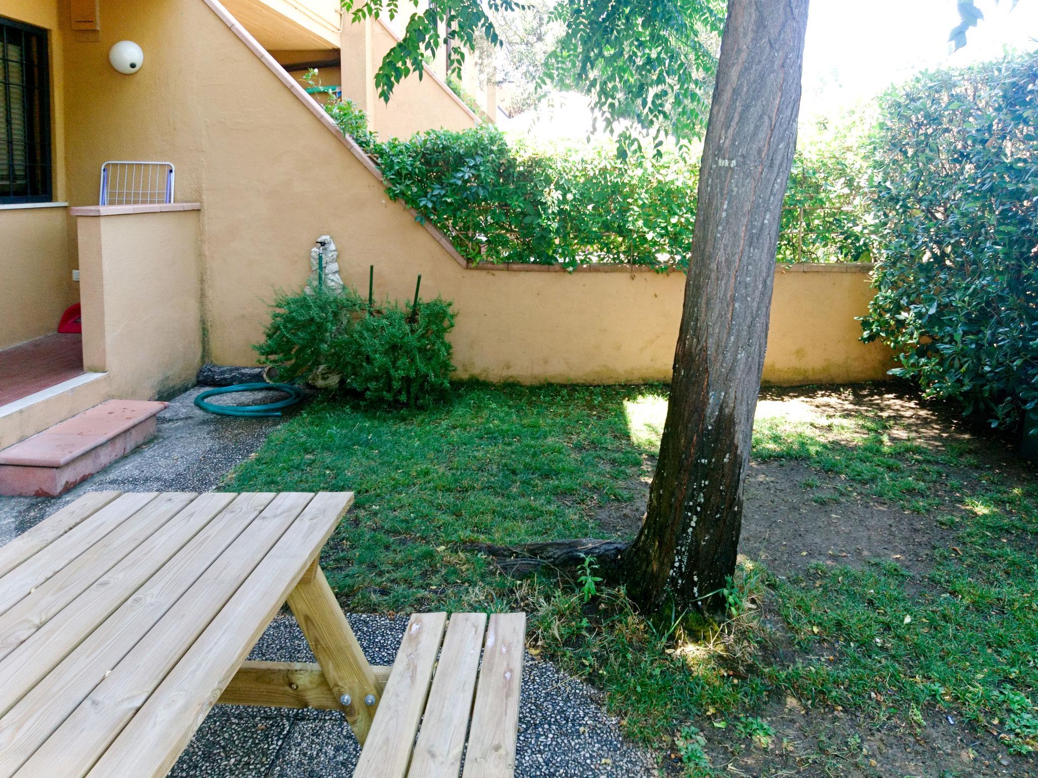 Photo 12 - Maison de 2 chambres à Castiglione della Pescaia avec jardin et vues à la mer