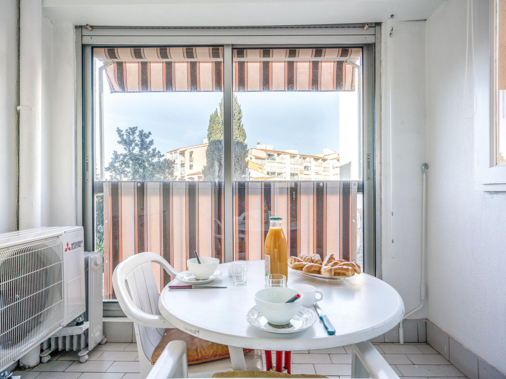 Foto 6 - Apartamento en Agde con vistas al mar