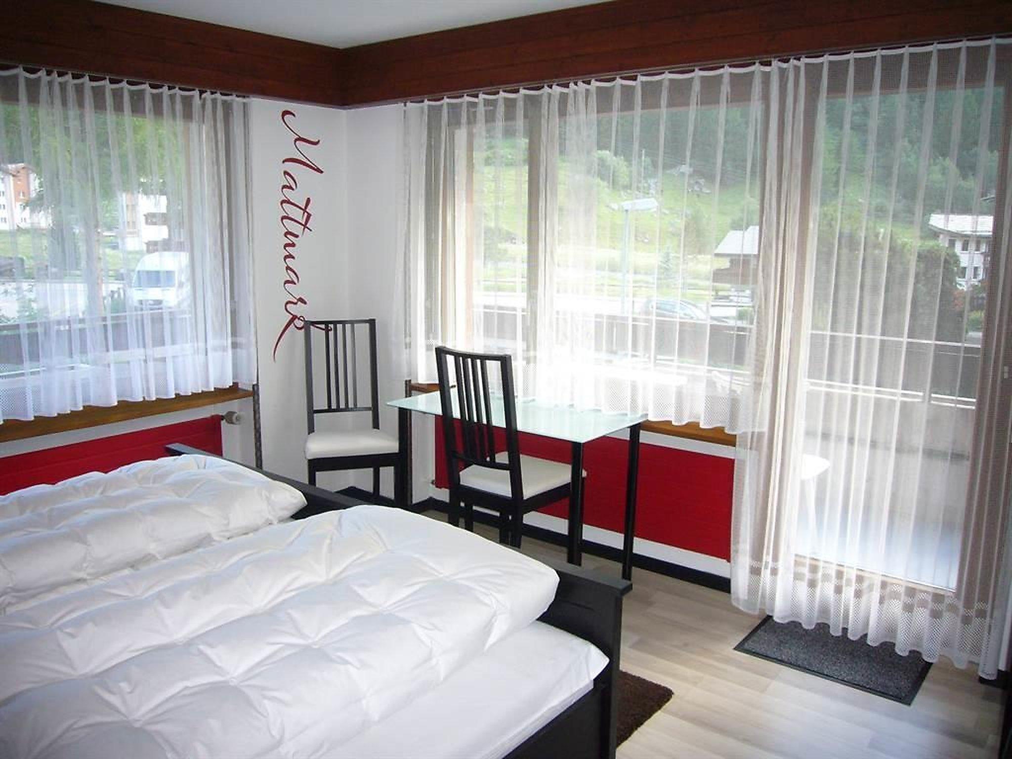 Foto 5 - Appartamento con 4 camere da letto a Saas-Almagell