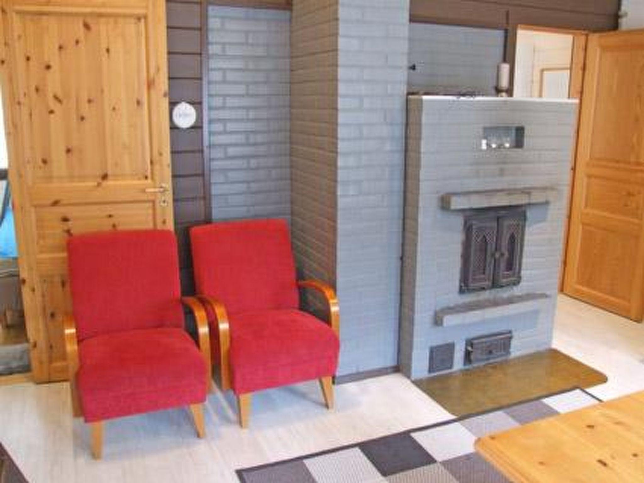 Foto 11 - Casa de 2 habitaciones en Kuusamo con sauna y vistas a la montaña