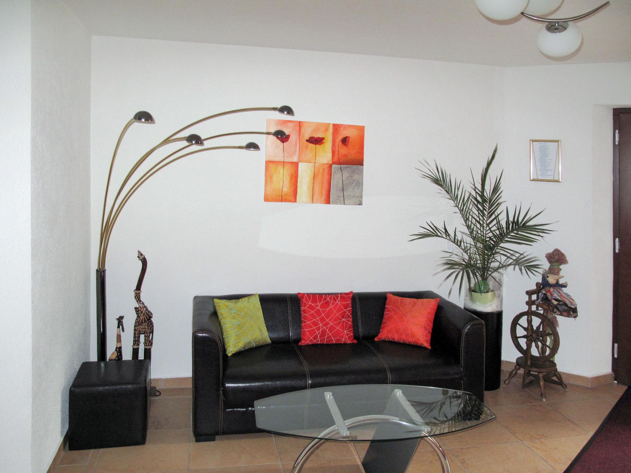 Photo 18 - 5 bedroom Apartment in See with garden and terrace